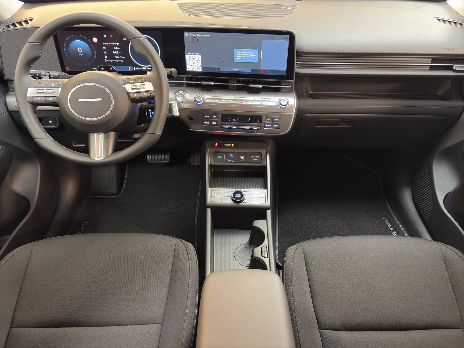 HYUNDAI Kona EV 65.4 kWh Origo-image-11