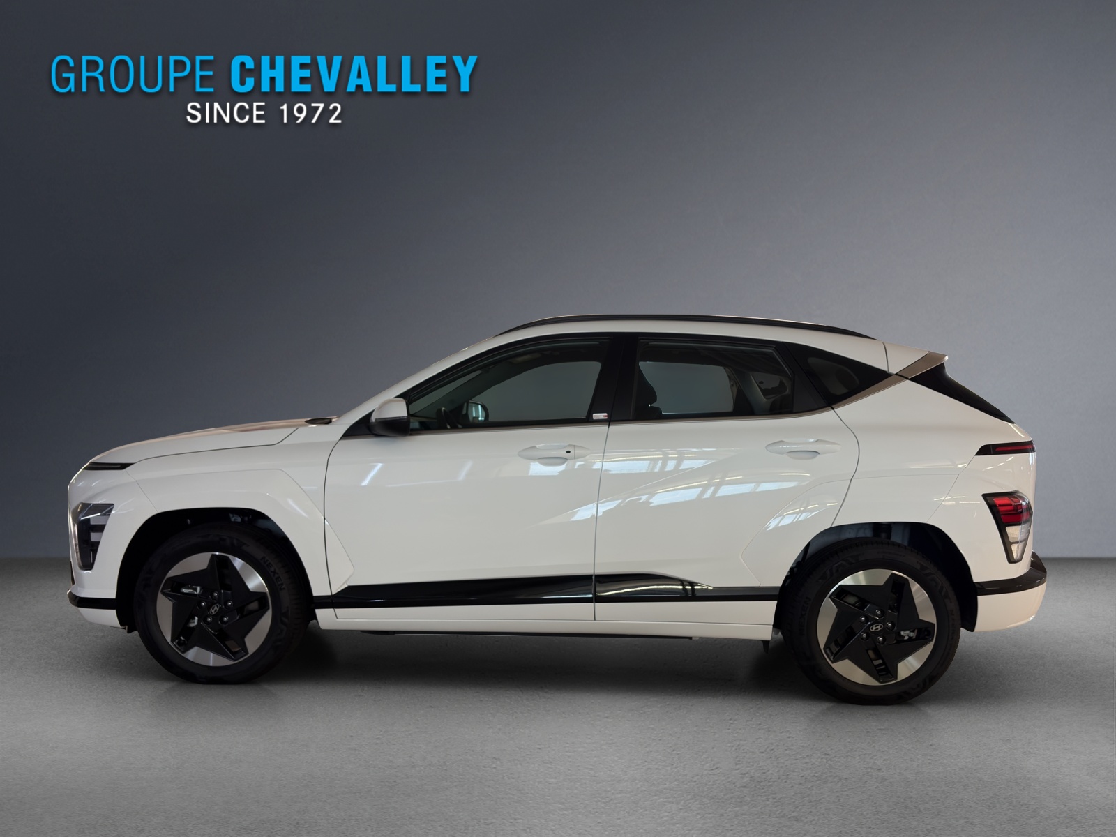 HYUNDAI Kona EV 65.4 kWh Origo-image-2