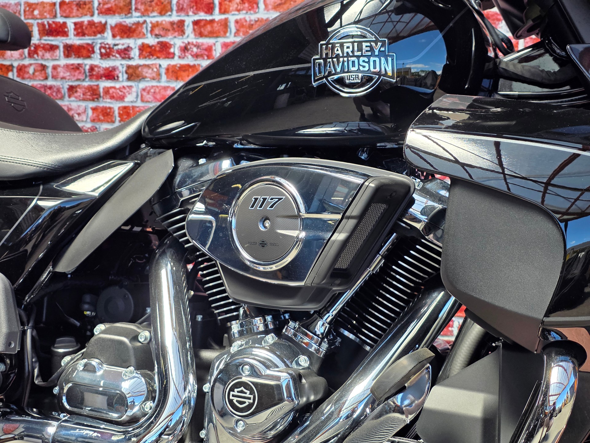 HARLEY-DAVIDSON FLHXU-image-5