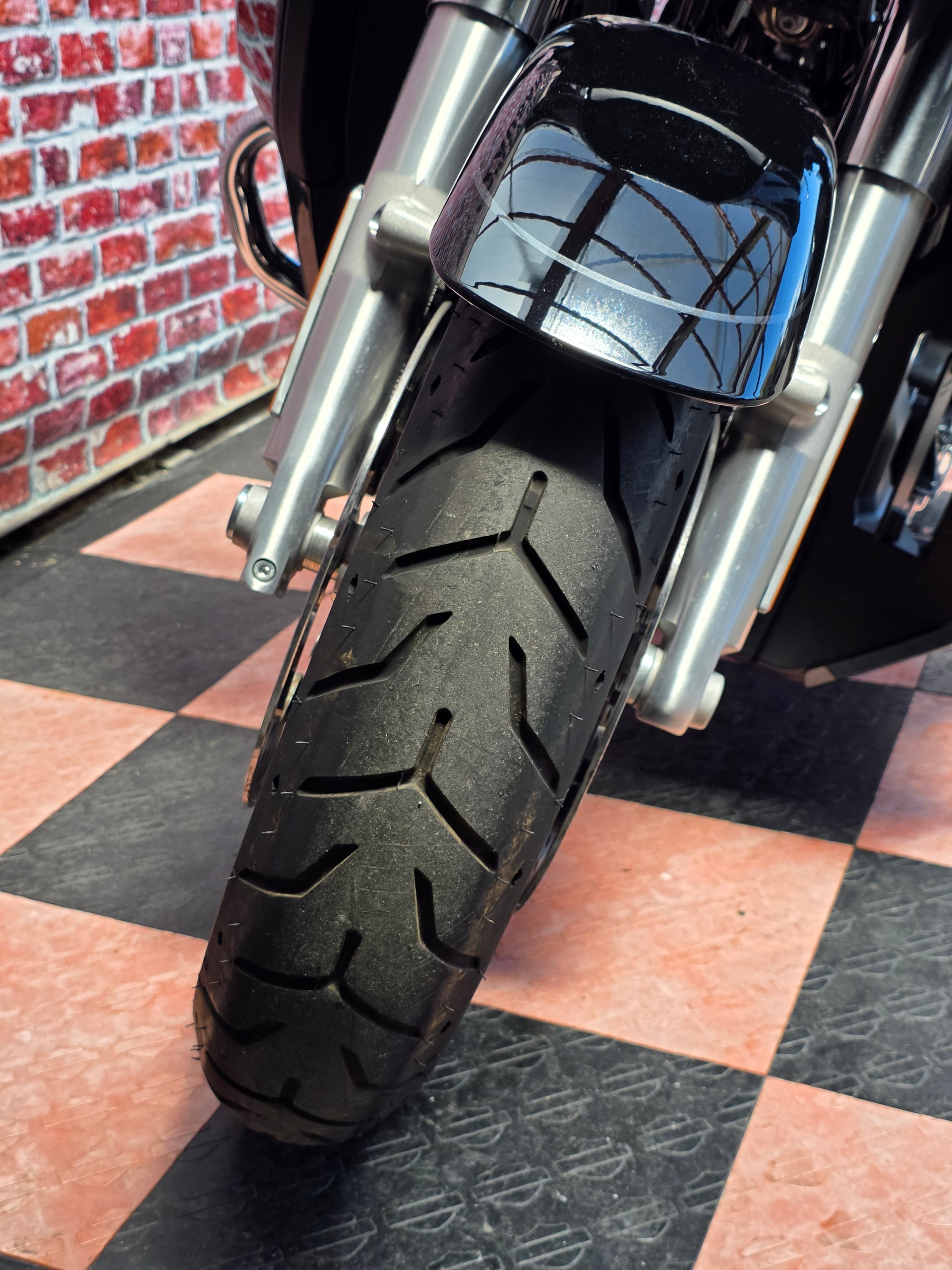 HARLEY-DAVIDSON FLHXU-image-11