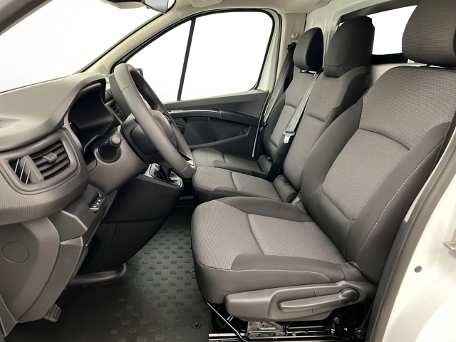RENAULT Trafic Kaw. 3.0 t L1 H1 2.0 dC-image-4