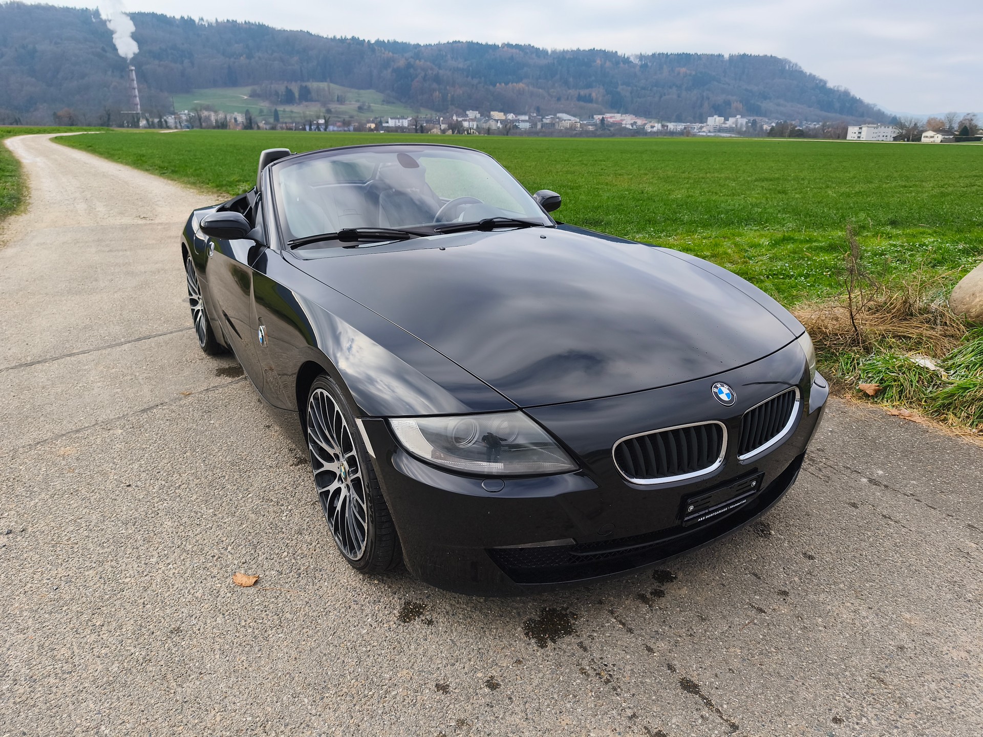BMW Z4 2.0i Roadster-image-9
