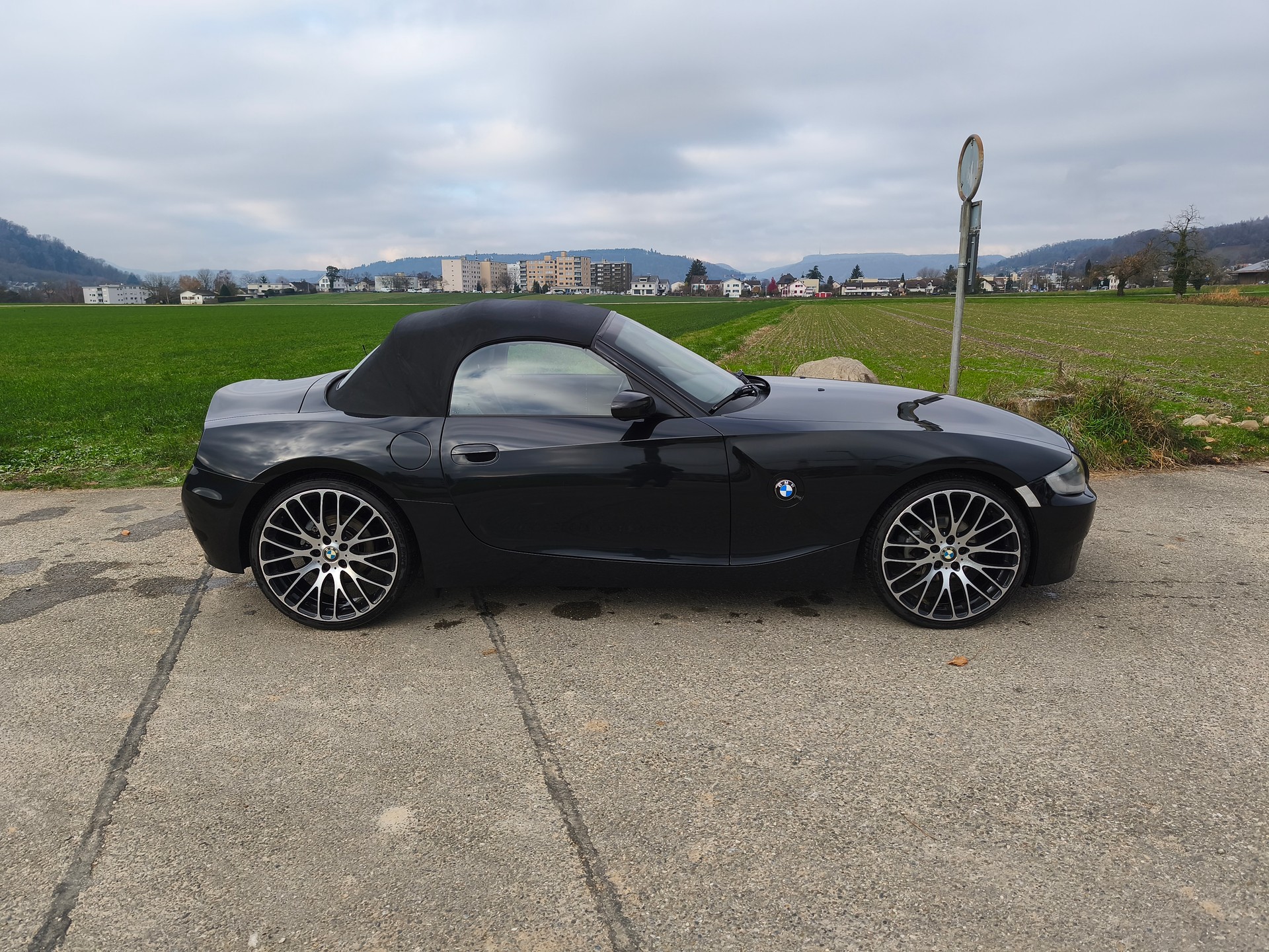 BMW Z4 2.0i Roadster-image-6