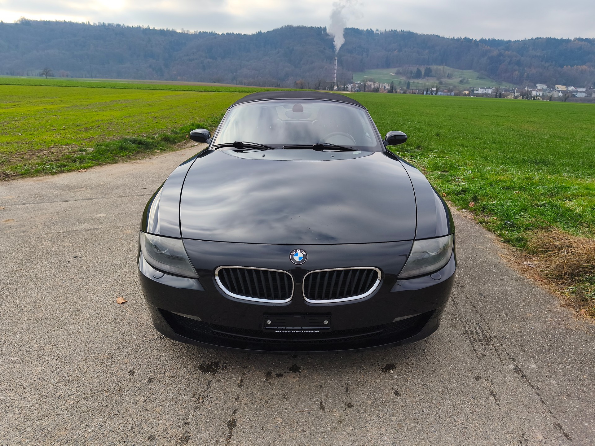 BMW Z4 2.0i Roadster-image-10