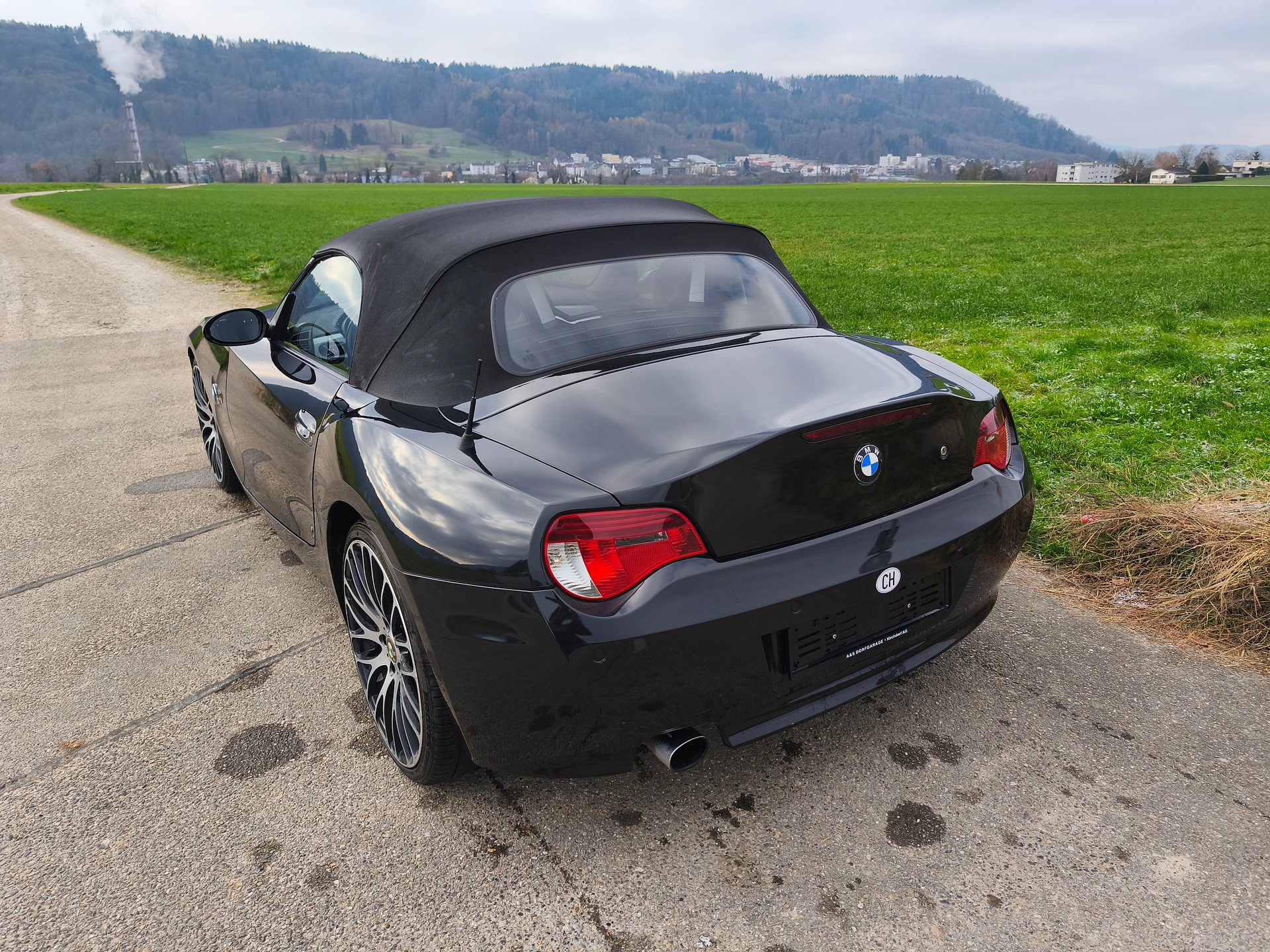 BMW Z4 2.0i Roadster-image-2