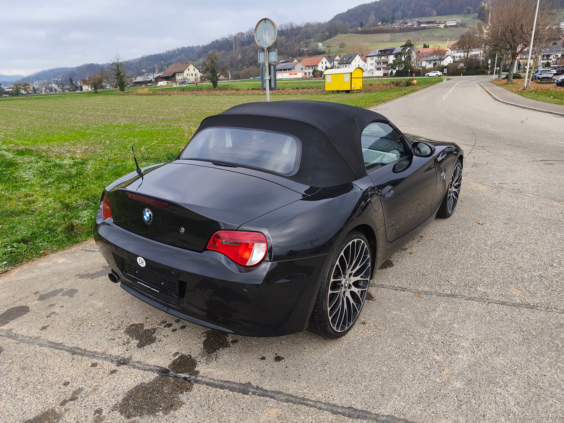 BMW Z4 2.0i Roadster-image-4