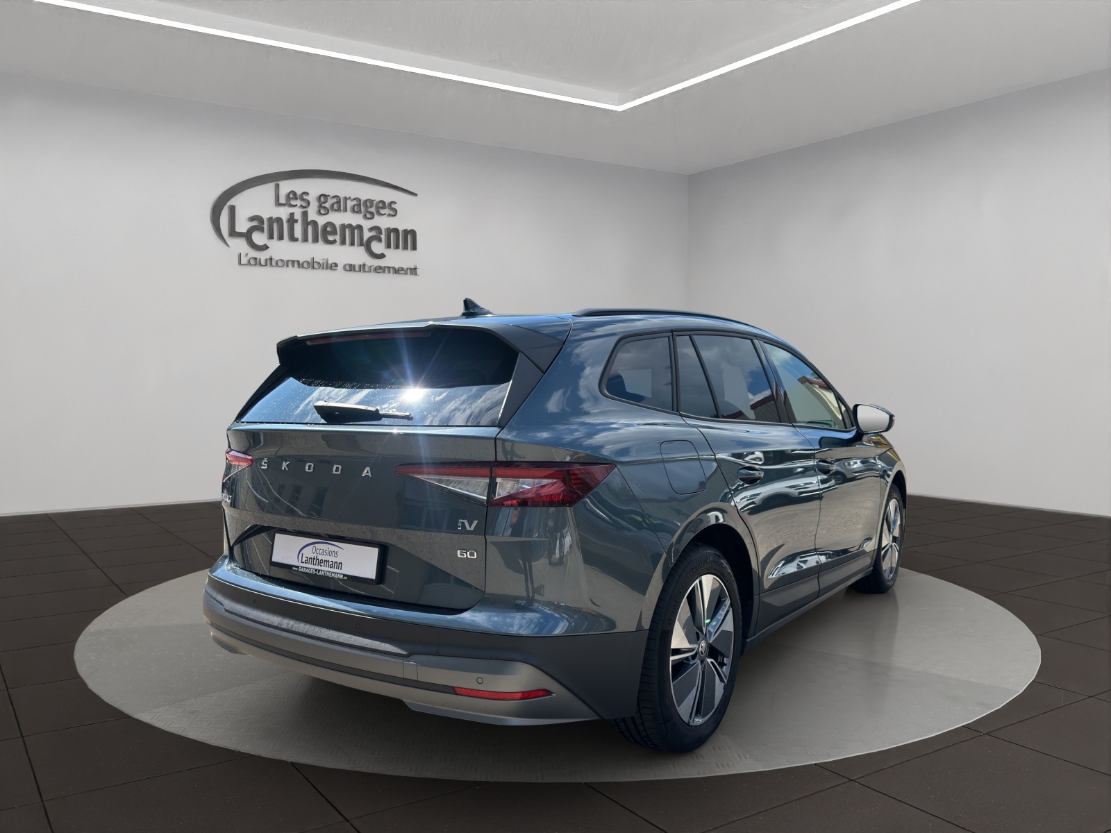 SKODA Enyaq iV 60-image-4