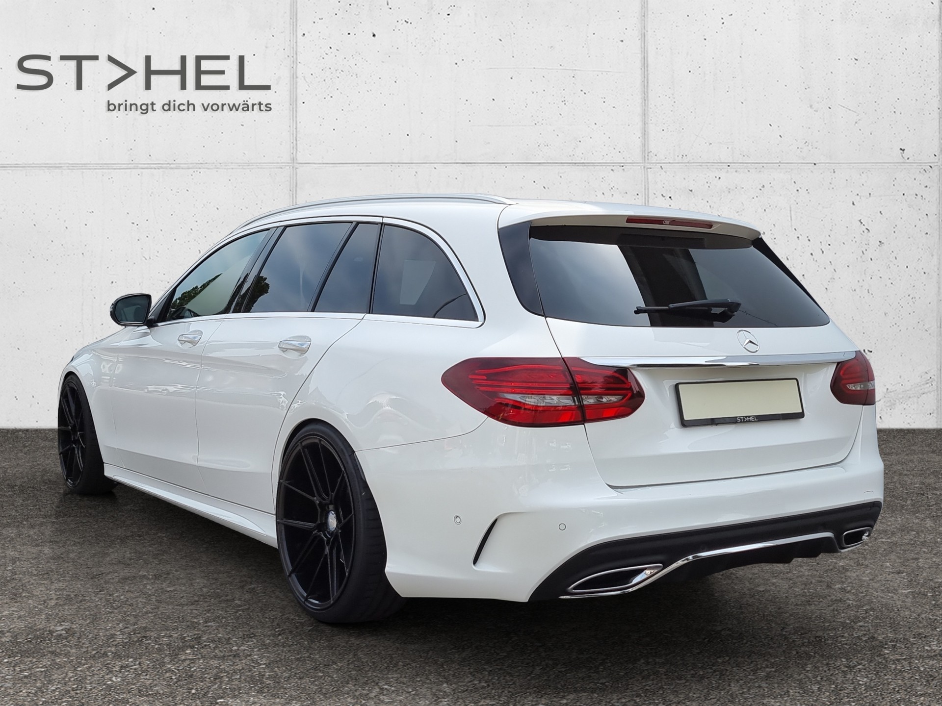 MERCEDES-BENZ C 220d SwissStar AMG Line 4m-image-2