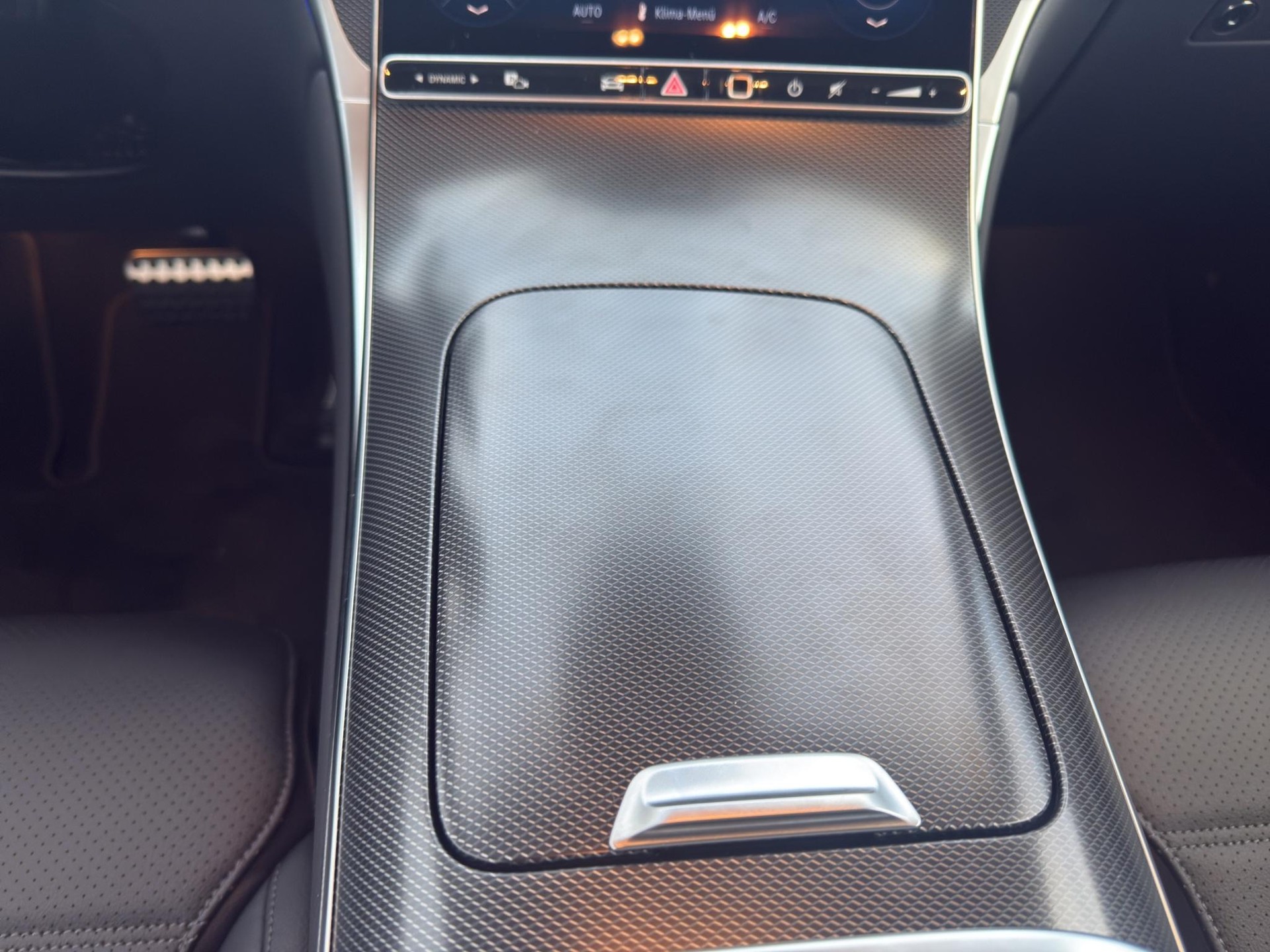 MERCEDES-BENZ GLC 220 d AMG Line 4matic-image-14