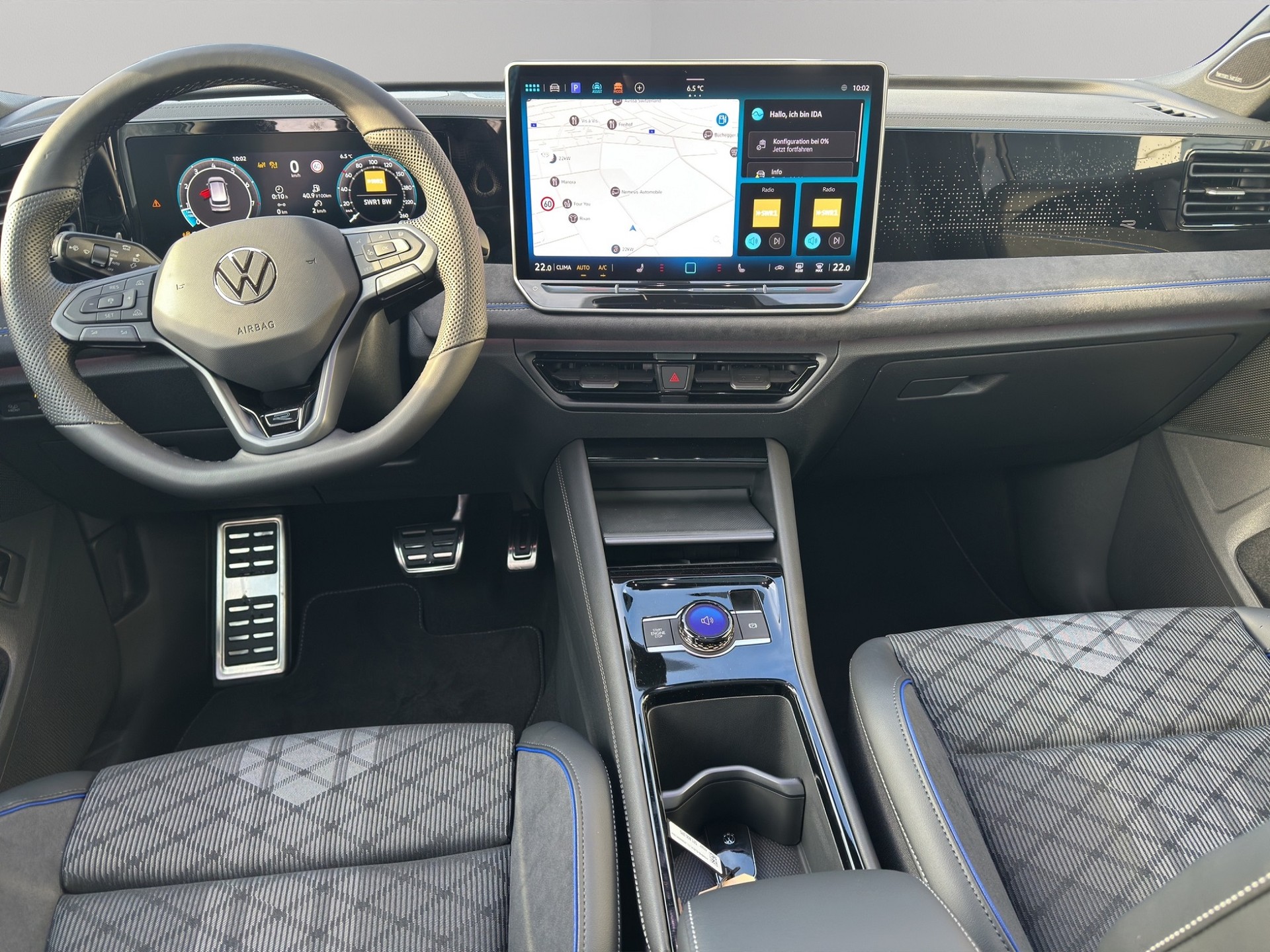 VW Tiguan 2.0 TSI DSG R-Line 4Motion-image-11