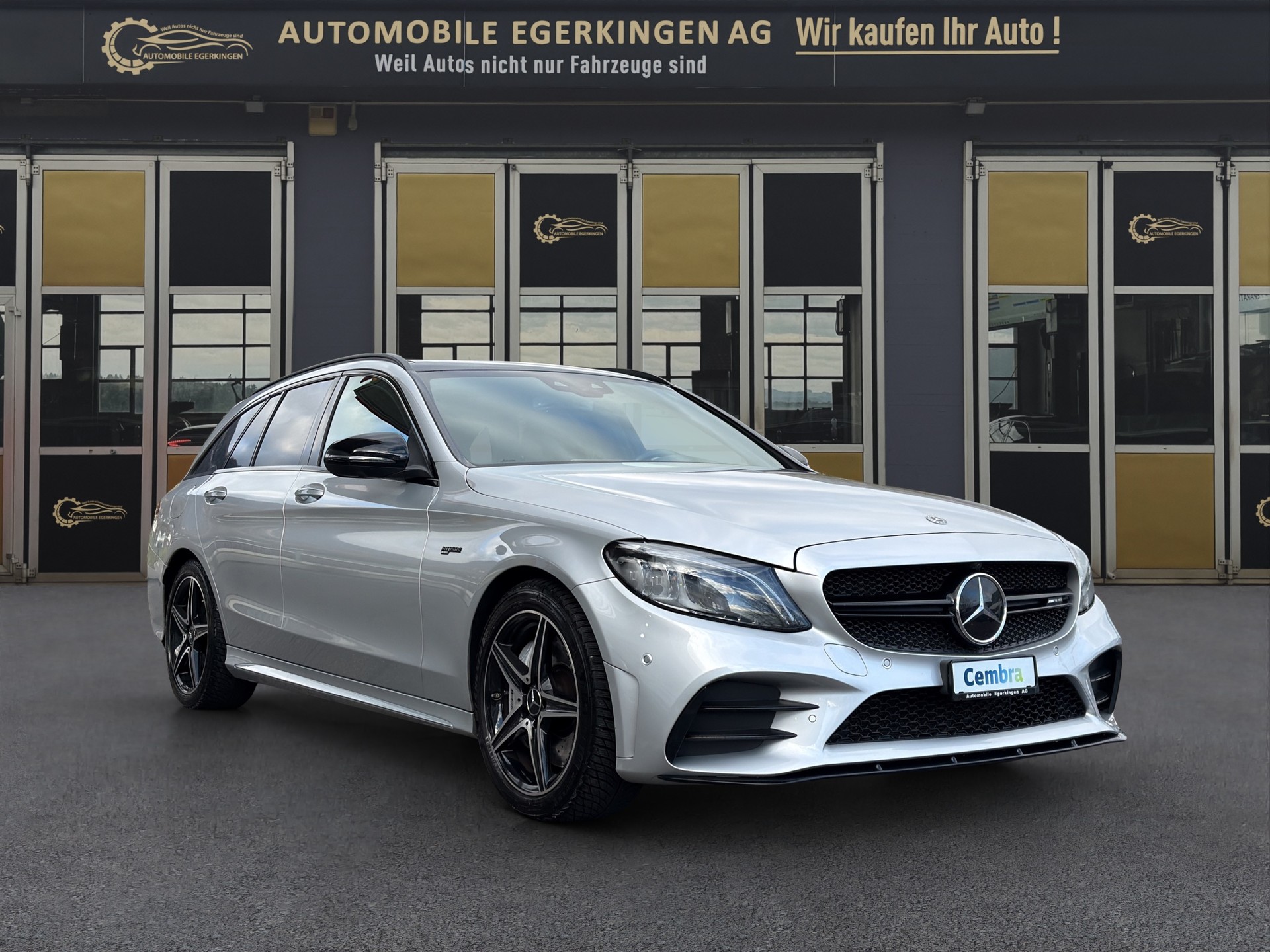 MERCEDES-BENZ C 43 AMG 4matic Kombi-image-2