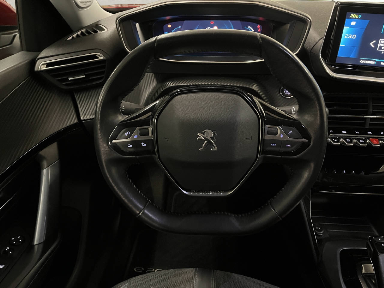 PEUGEOT 2008 e-Allure-image-6