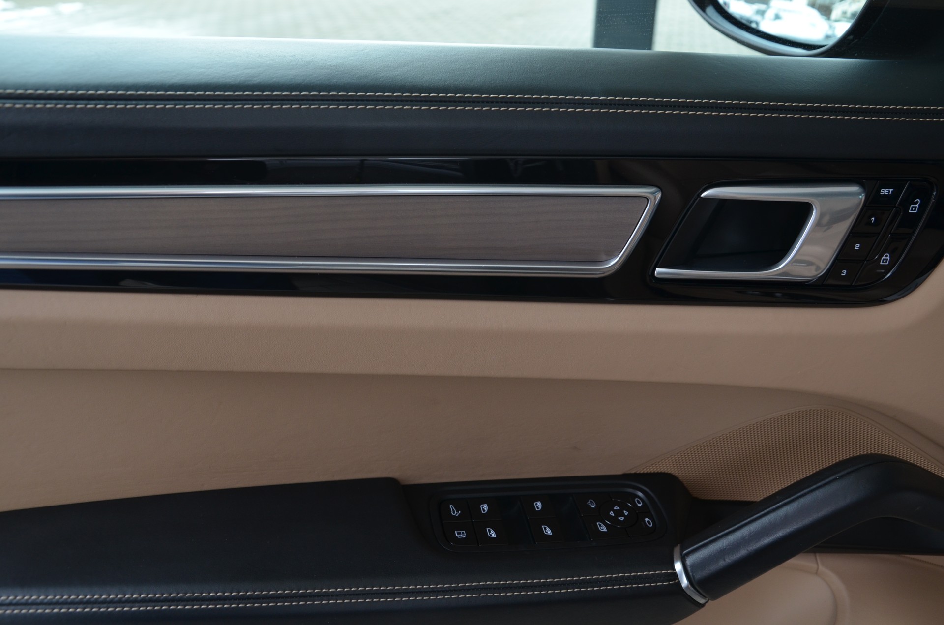 PORSCHE Cayenne Coupé E-Hybrid*Frisch ab MFK,1 Jahr oder 20'000km Garantie*-image-24
