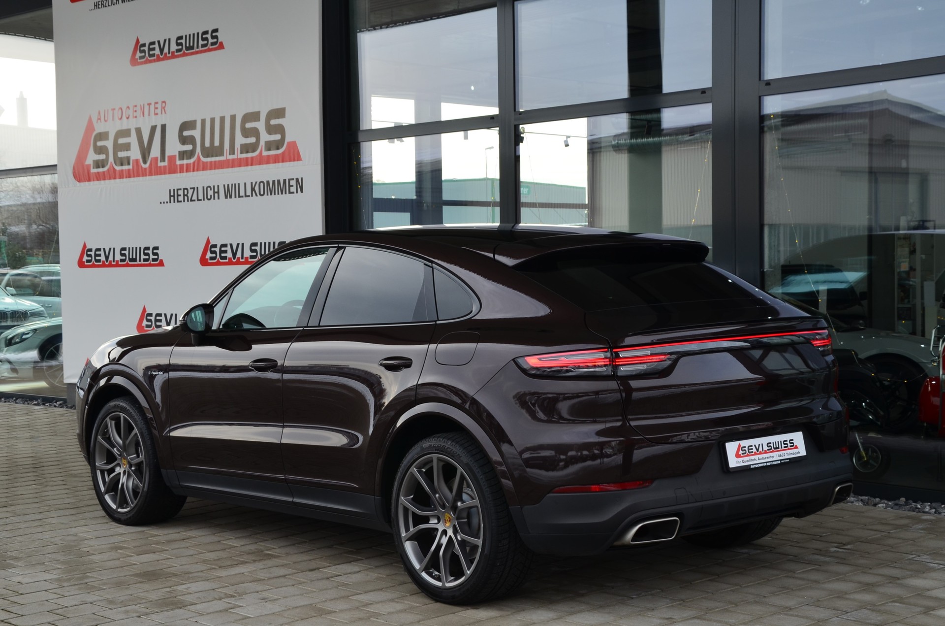 PORSCHE Cayenne Coupé E-Hybrid*Frisch ab MFK,1 Jahr oder 20'000km Garantie*-image-5