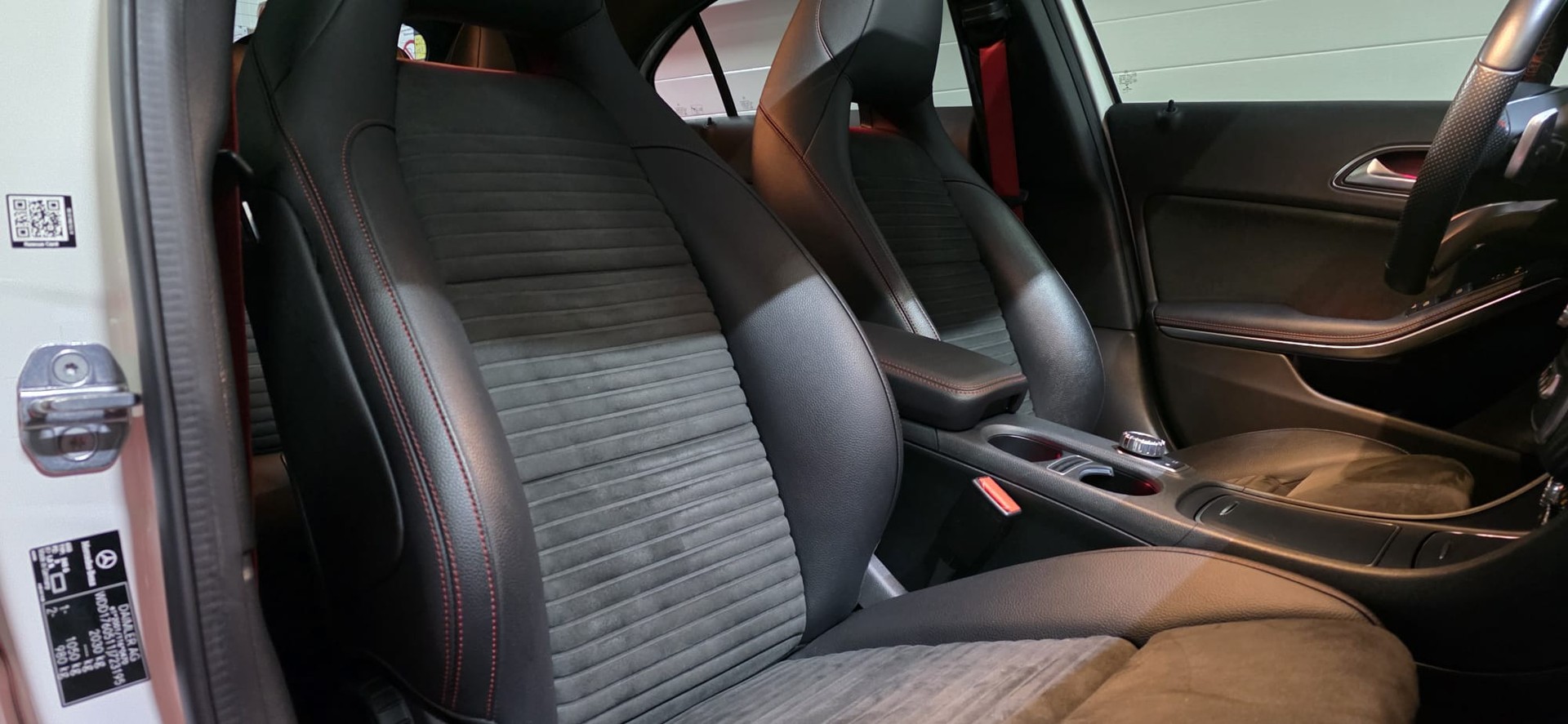MERCEDES-BENZ A 250 Sport 4Matic 7G-DCT*CH-Fahrzeug*-image-23