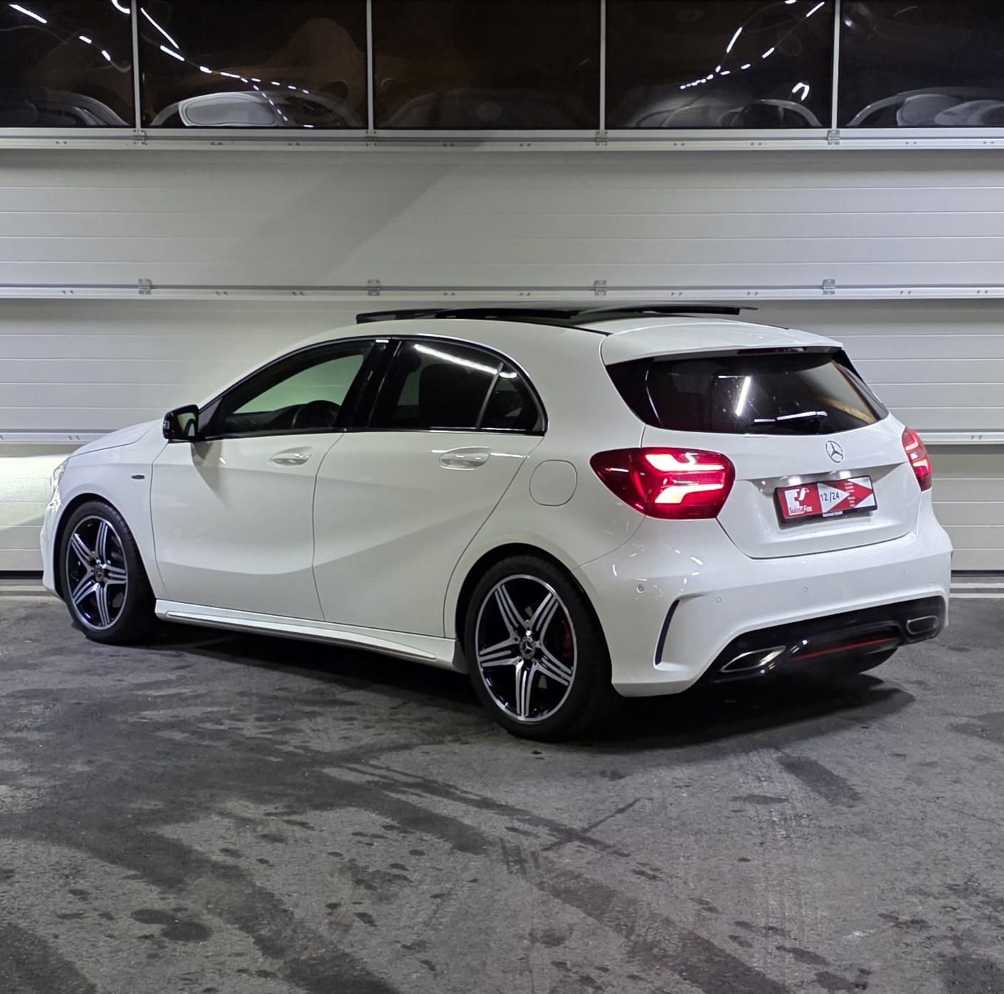 MERCEDES-BENZ A 250 Sport 4Matic 7G-DCT*CH-Fahrzeug*-image-2
