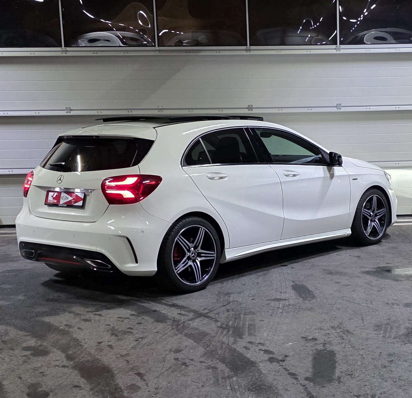 MERCEDES-BENZ A 250 Sport 4Matic 7G-DCT*CH-Fahrzeug*-image-4