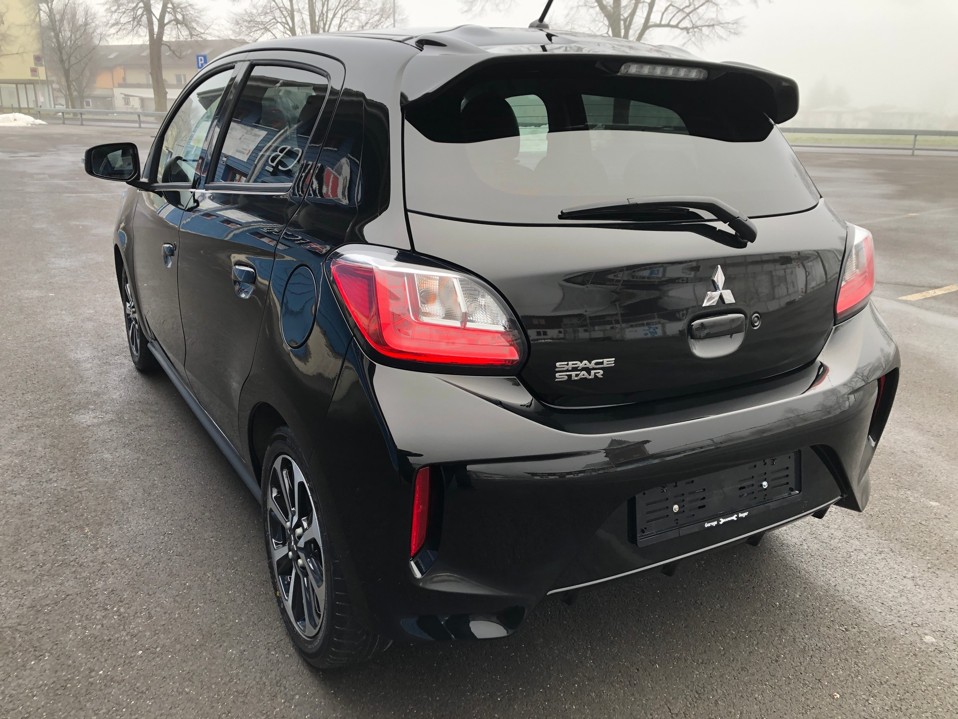 MITSUBISHI Space Star 1.2 CVT Intense+-image-3