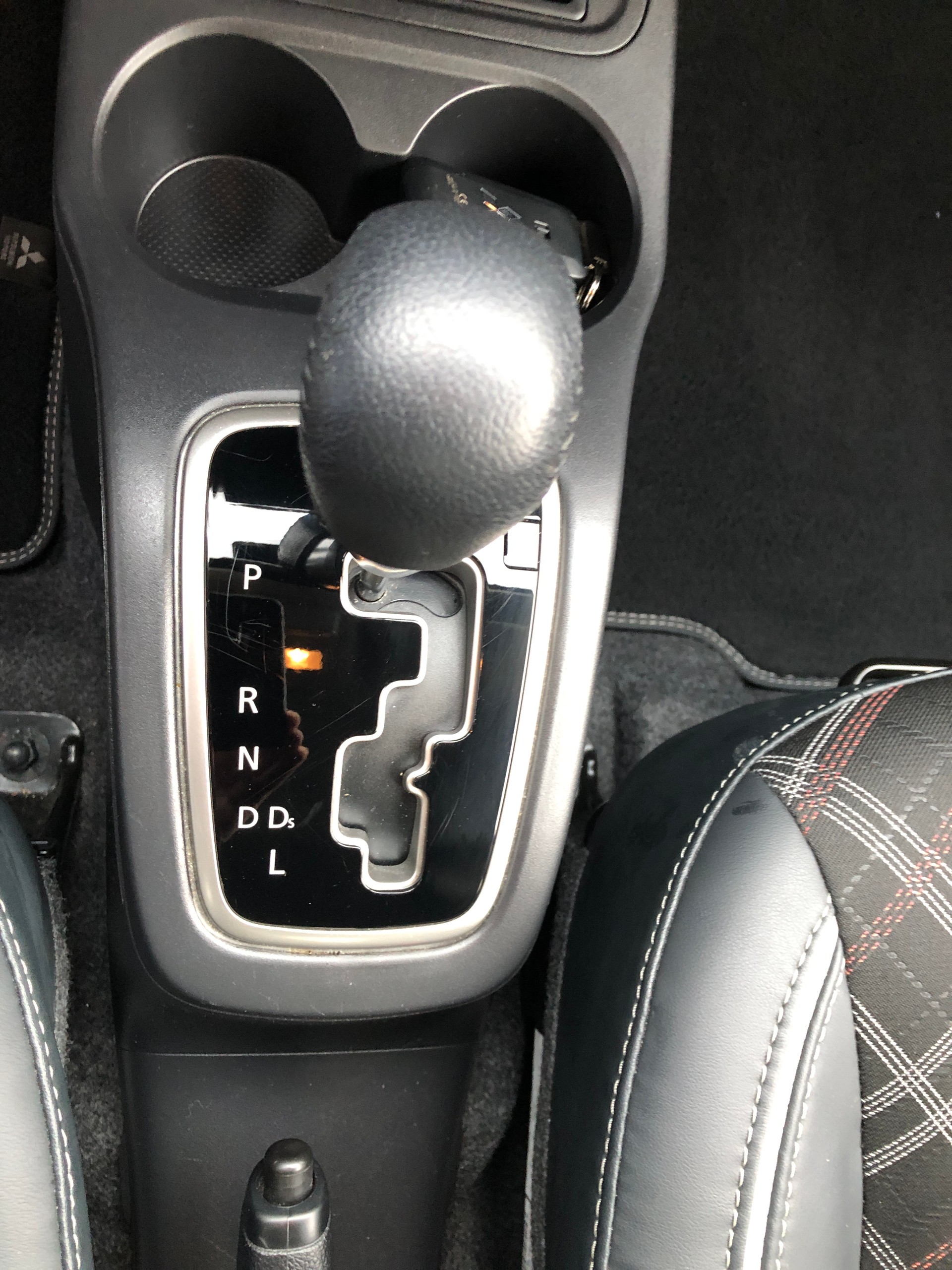 MITSUBISHI Space Star 1.2 CVT Intense+-image-13