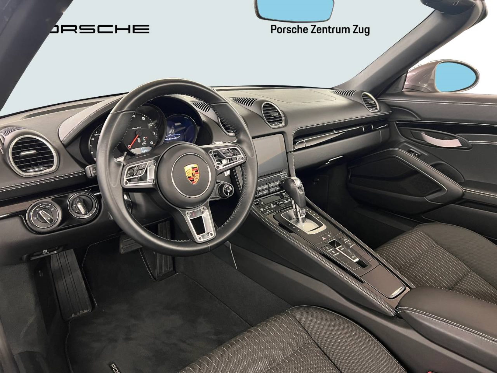 PORSCHE 718 Boxster T-image-3