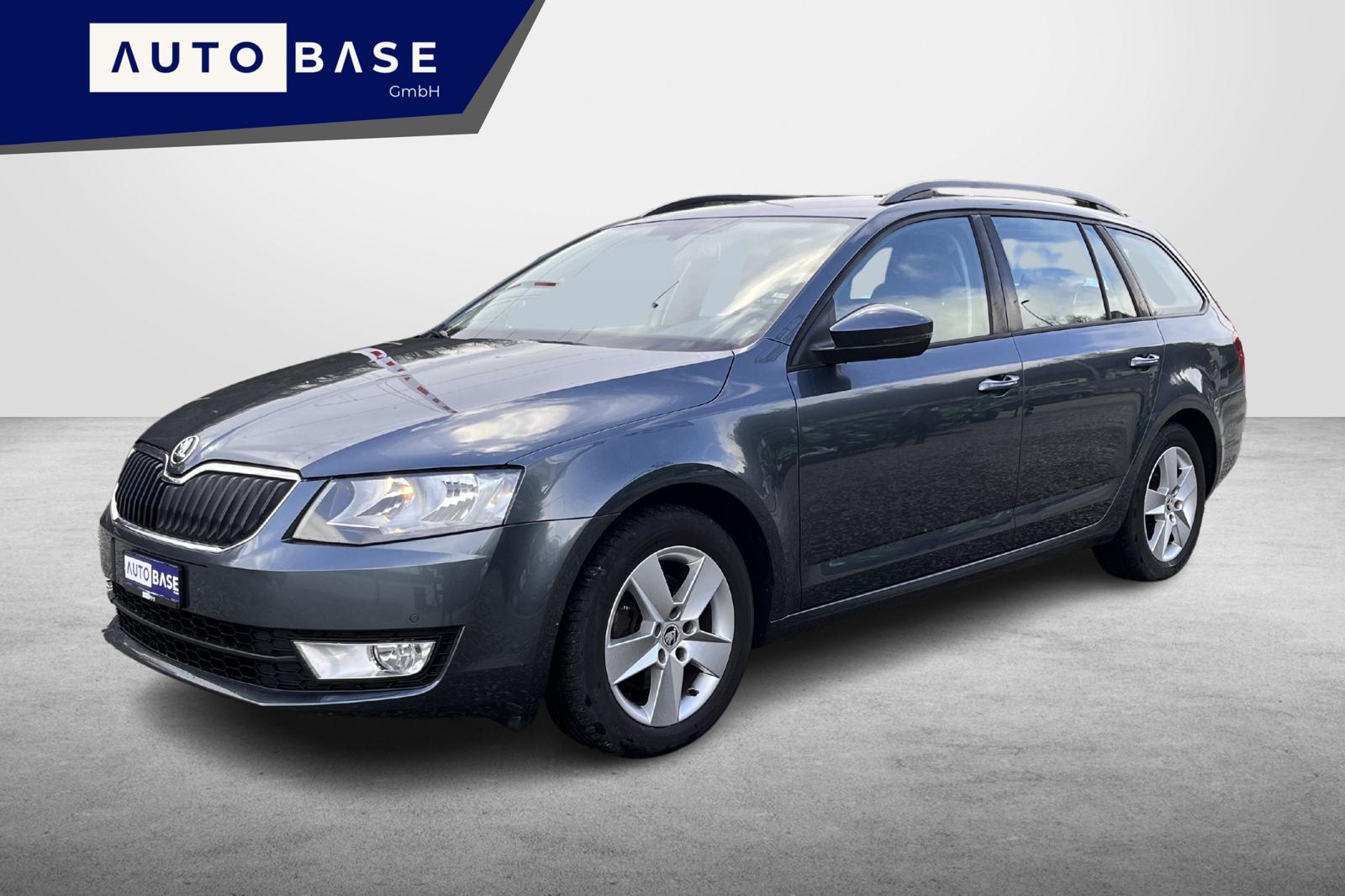 SKODA Octavia Combi 1.4 TSI Ambition DSG-image-0