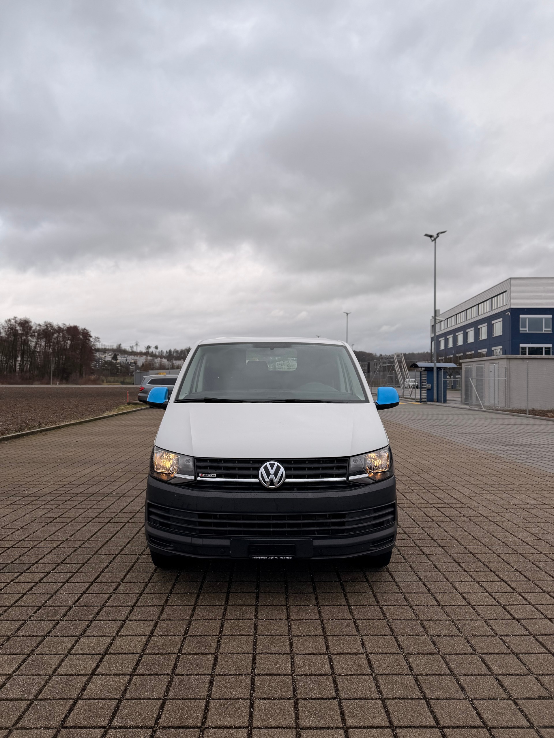 VW T6 2.0 TDI 4Motion-showroom-element-1