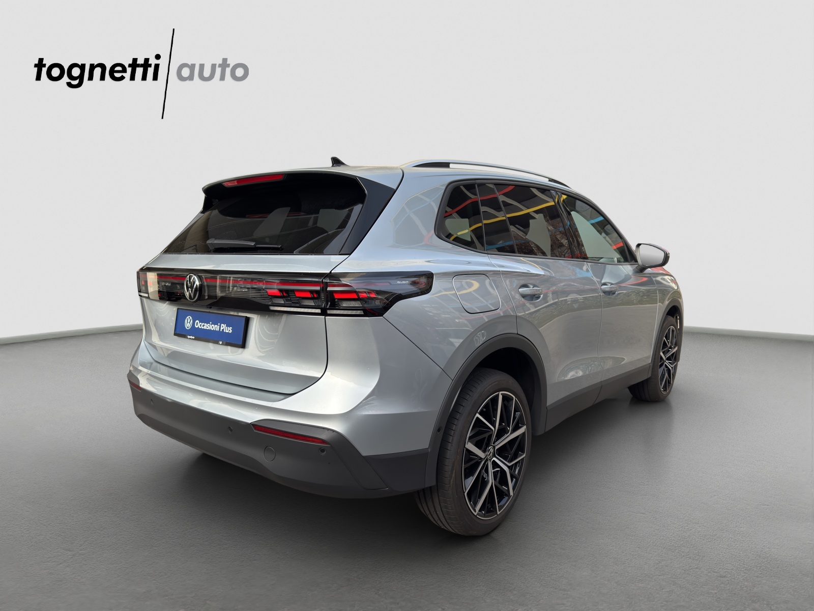 VW Tiguan 2.0 TSI DSG United 4Motion-image-3