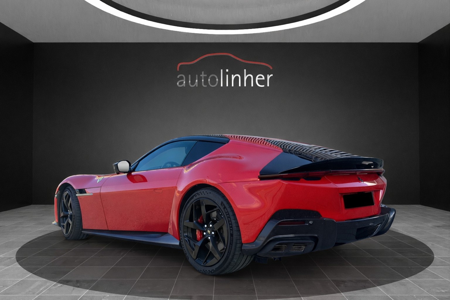 FERRARI 12 Cilindri-image-3