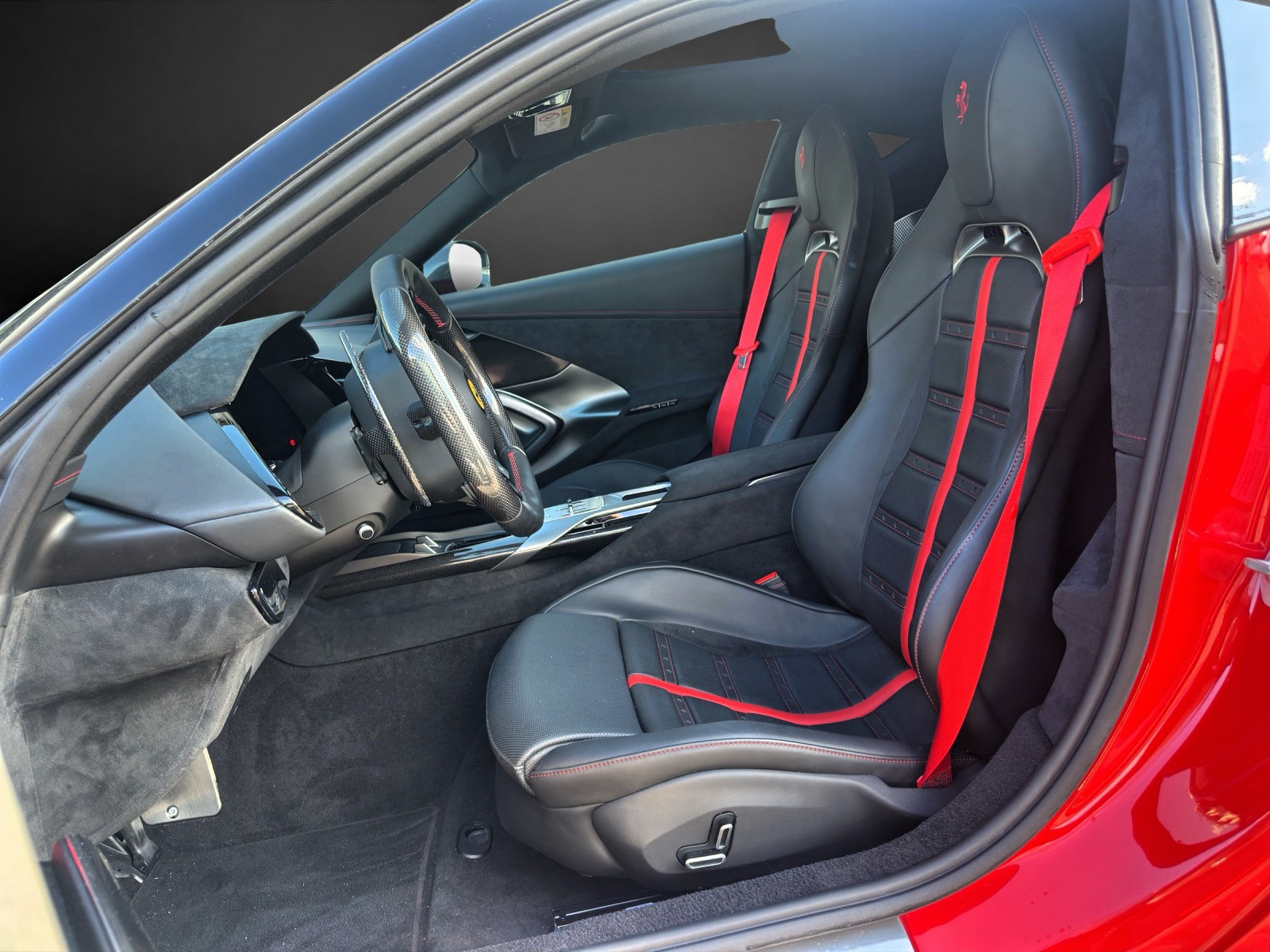 FERRARI 12 Cilindri-image-12
