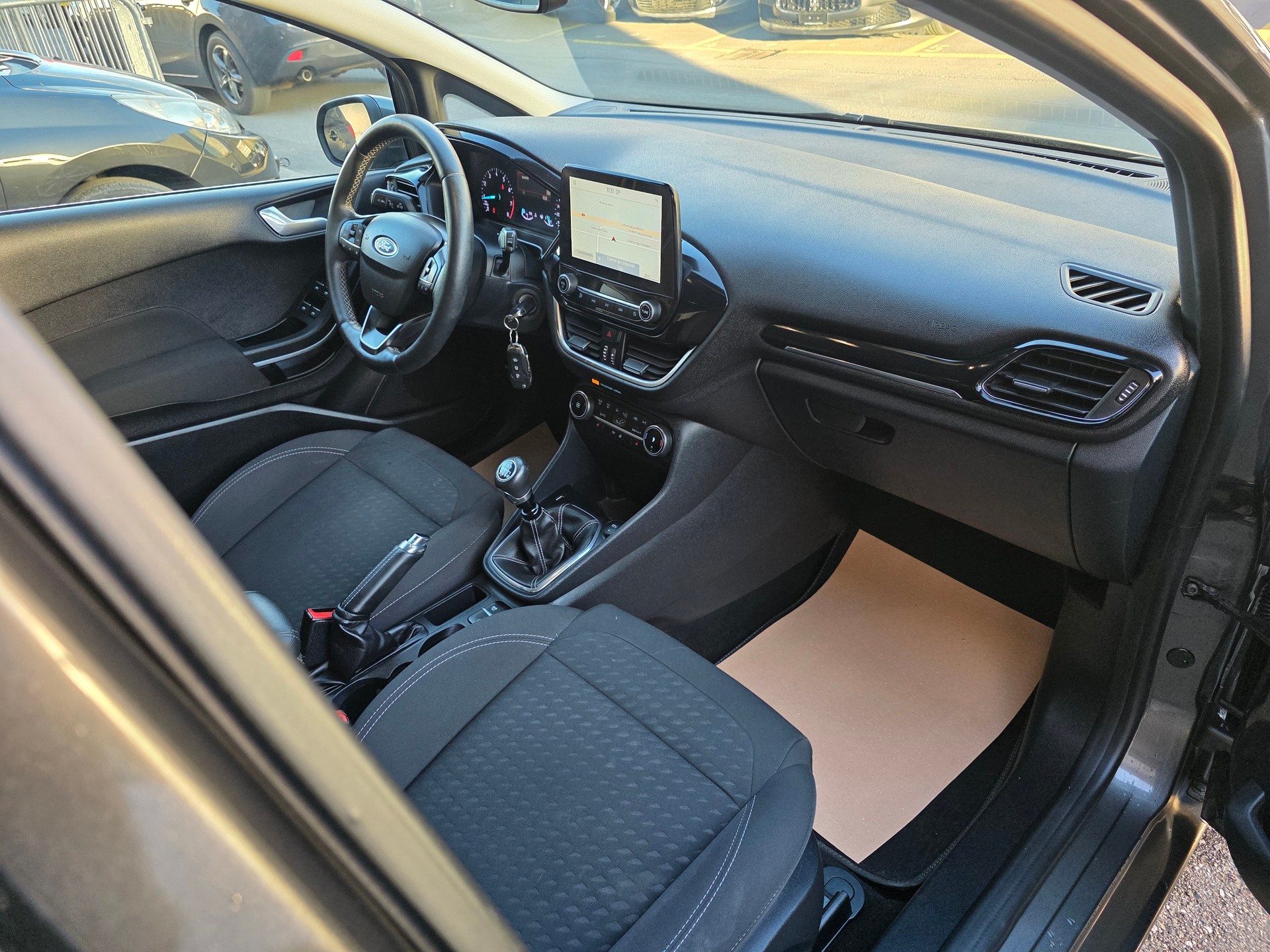 FORD Fiesta 1.0 SCTi MHEV ST-Line-image-6