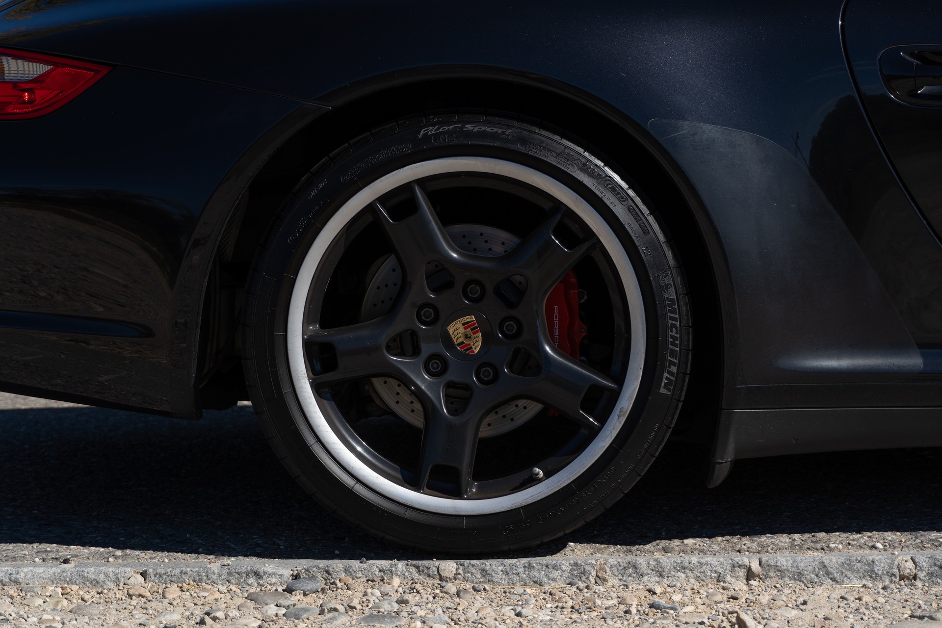 PORSCHE Carrera 4S Cabrio-image-14