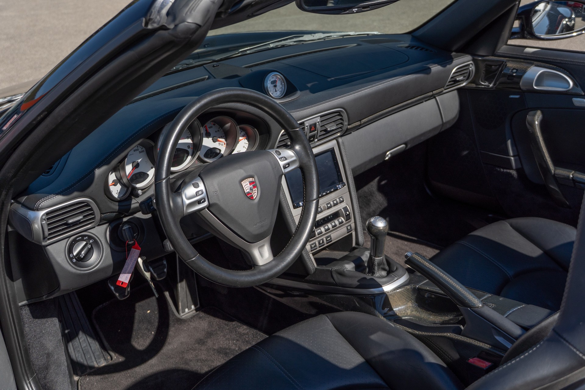 PORSCHE Carrera 4S Cabrio-image-17