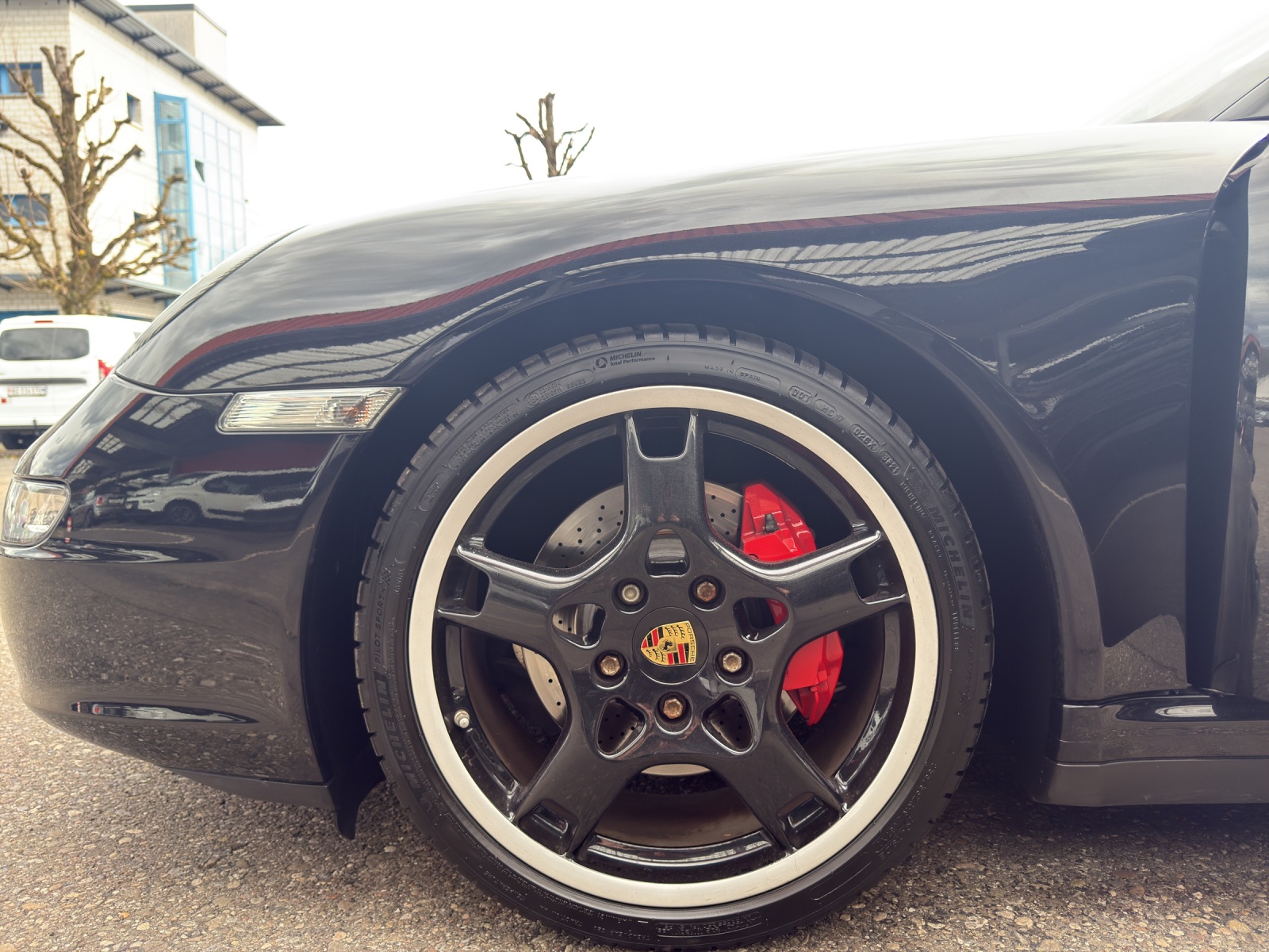 PORSCHE Carrera 4S Cabrio-image-15