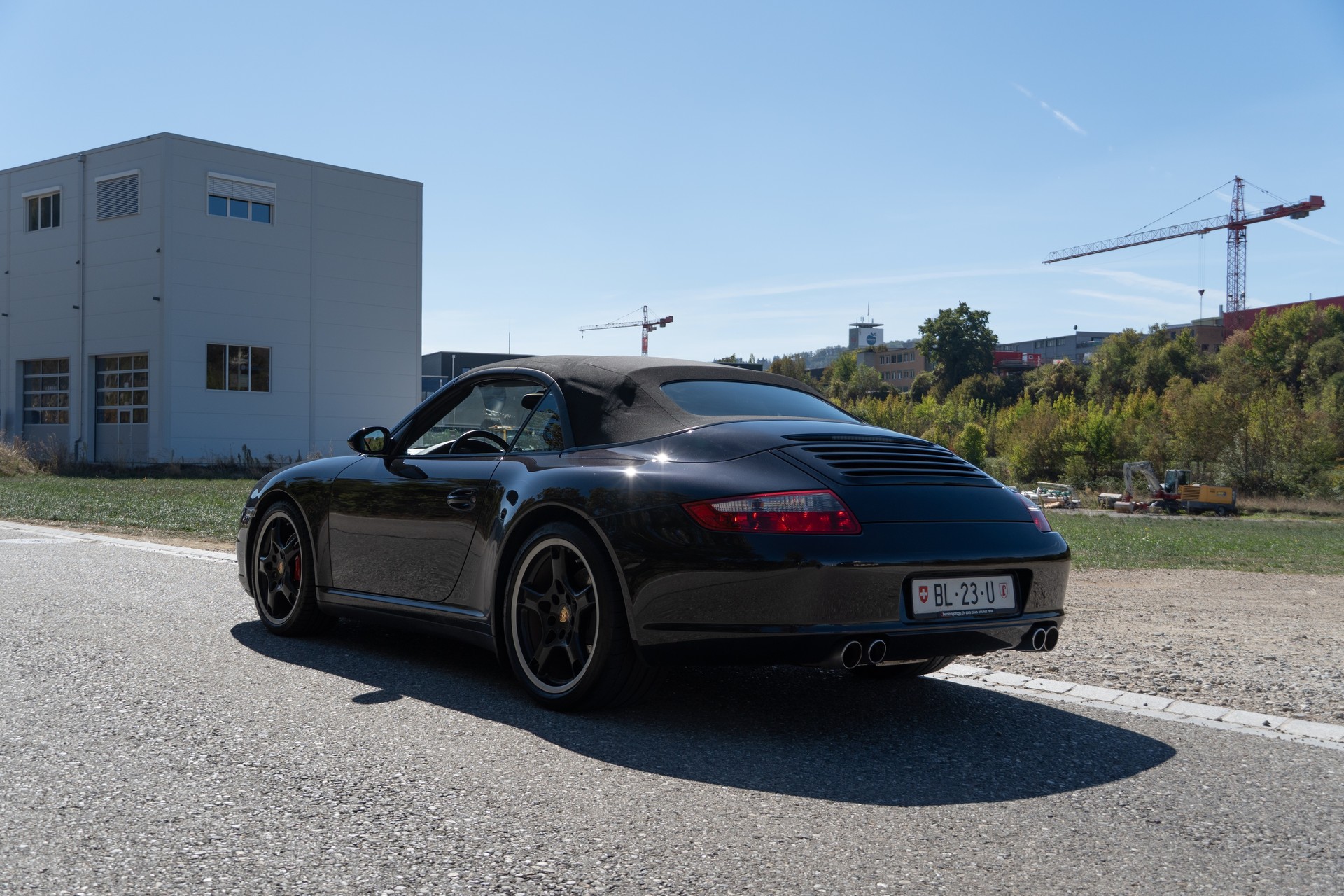 PORSCHE Carrera 4S Cabrio-image-4