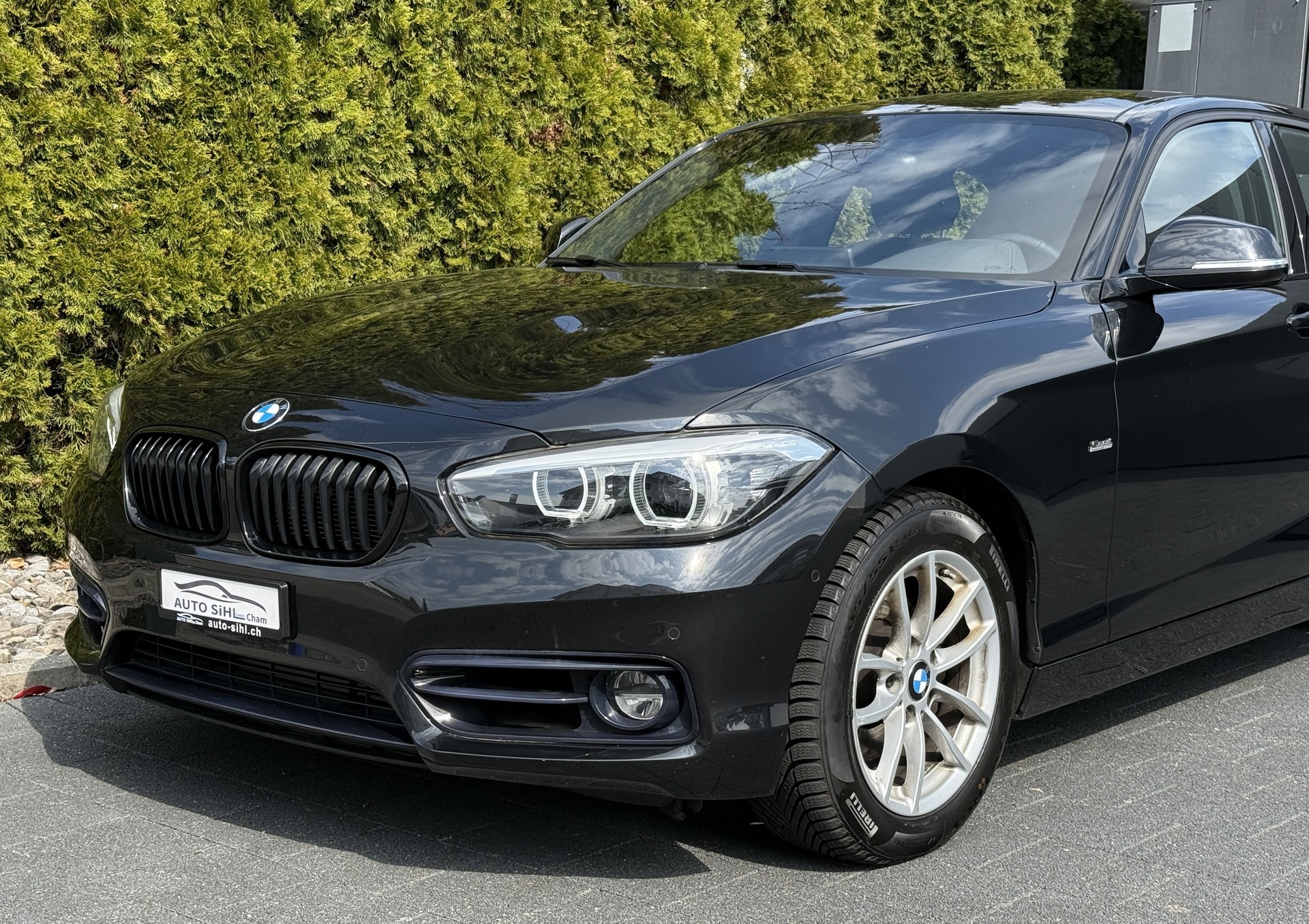 BMW 120d xDrive Edition Sport Line Steptronic / Gratis Service-image-7