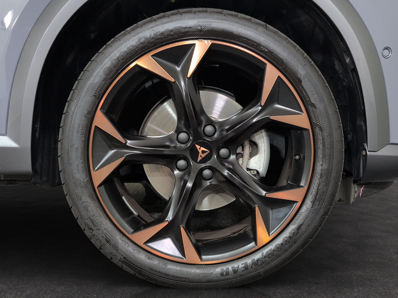 CUPRA Formentor 2.0TSI 4Drive DSG-image-4