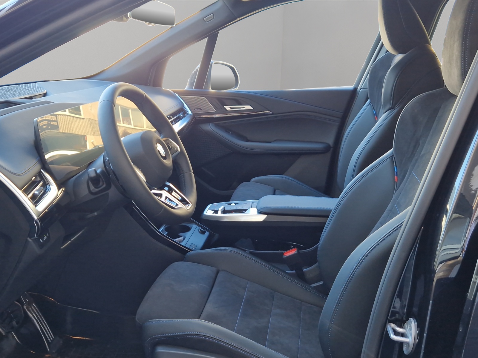 BMW 223i Active Tourer xDrive M Sport DKG-image-7