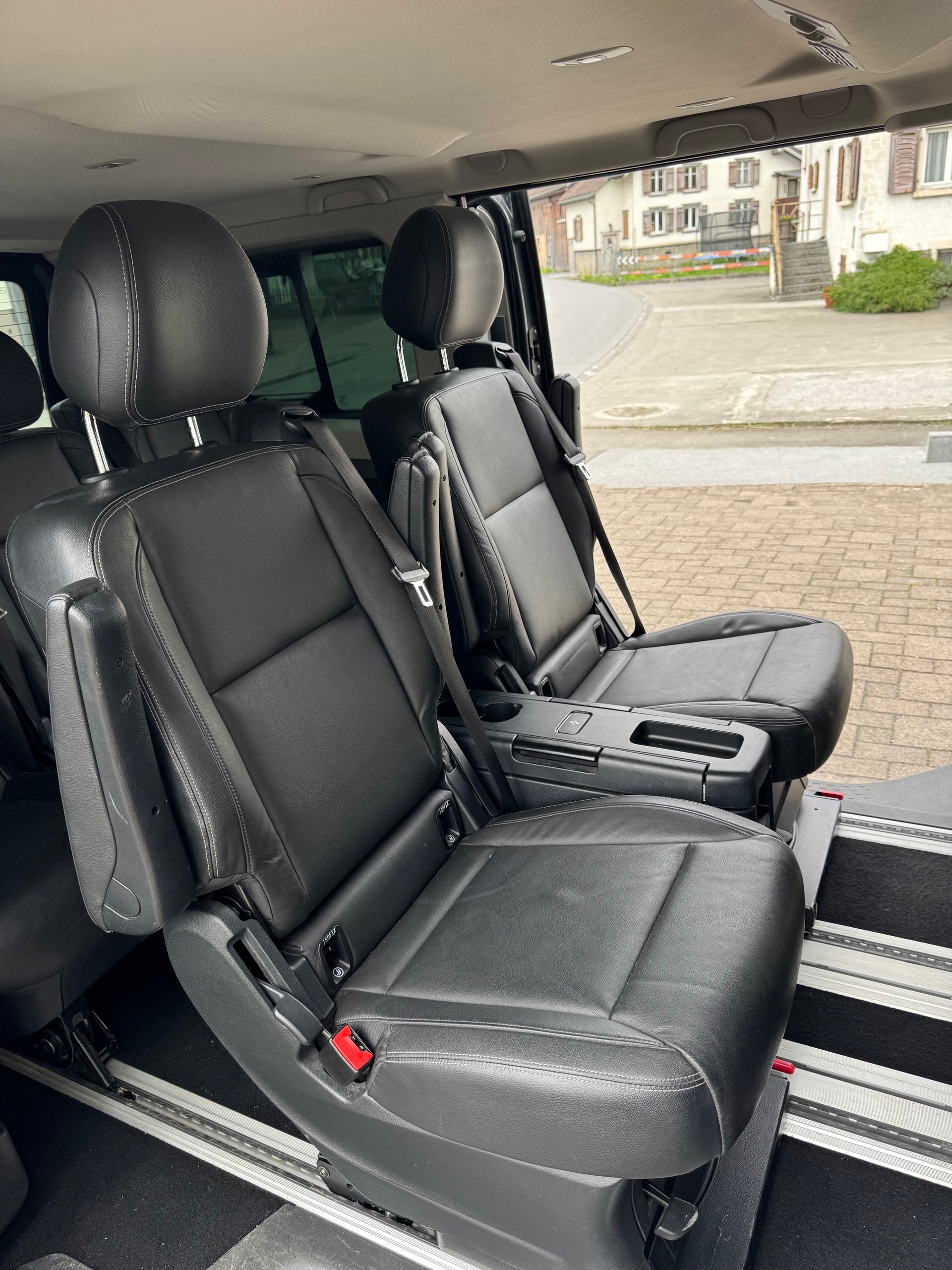 OPEL Vivaro 1.6CDTI Tourer 2.7t L1H1-image-5