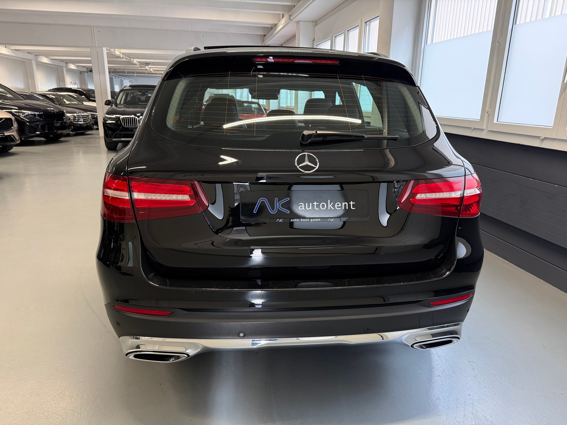 MERCEDES-BENZ GLC 250 d Exclusive 4Matic 9G-Tronic-image-4
