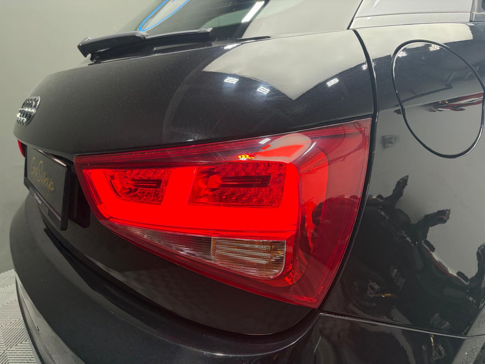 AUDI A1 1.4 TFSI Ambition - Pack S-LINE-image-4