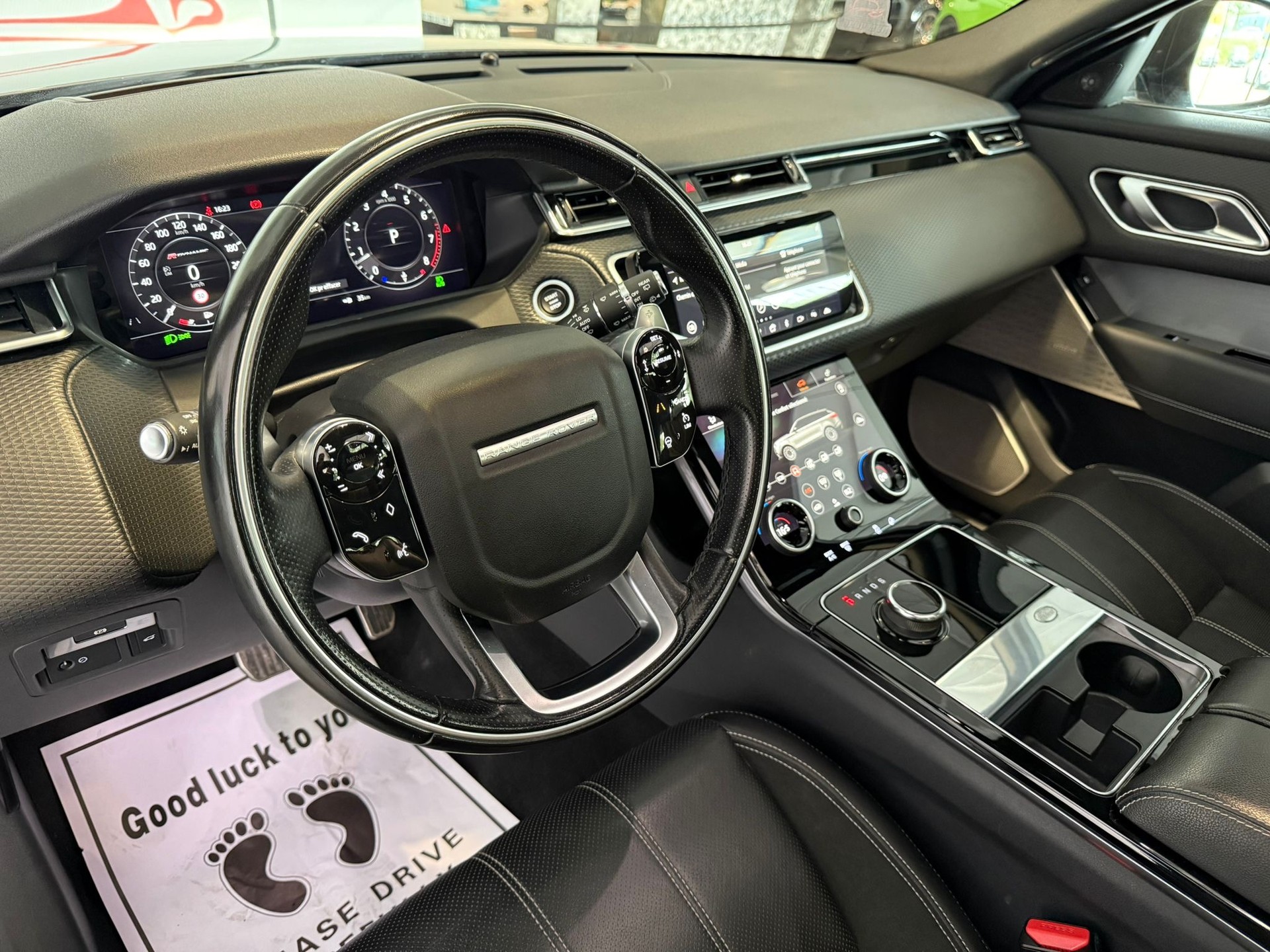 LAND ROVER Range Rover Velar R-Dynamic P 300 Automatic-image-15
