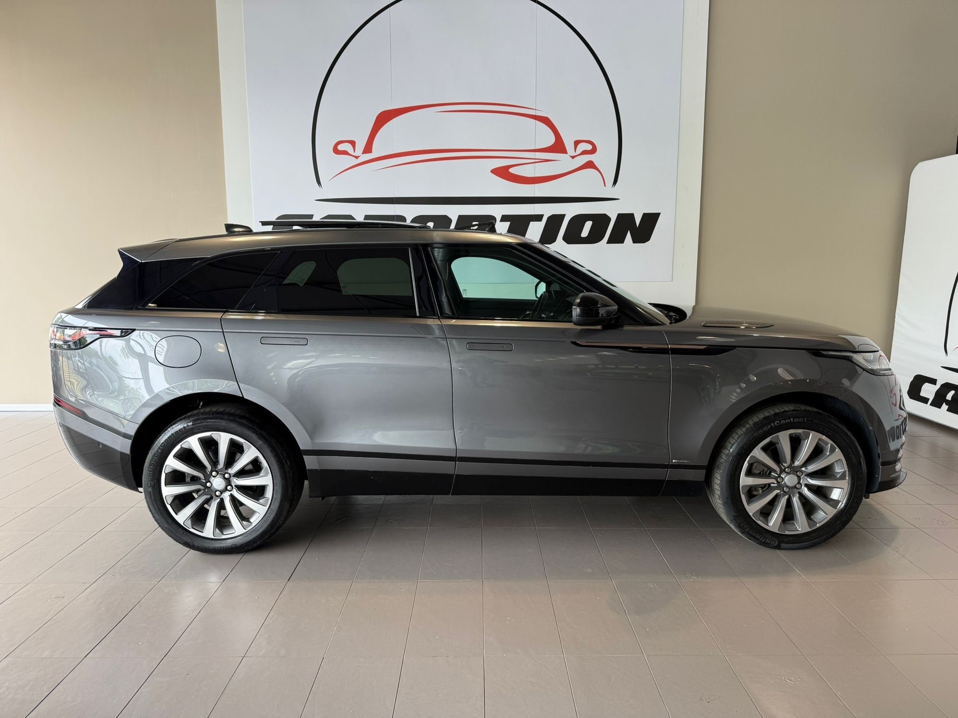 LAND ROVER Range Rover Velar R-Dynamic P 300 Automatic-image-4