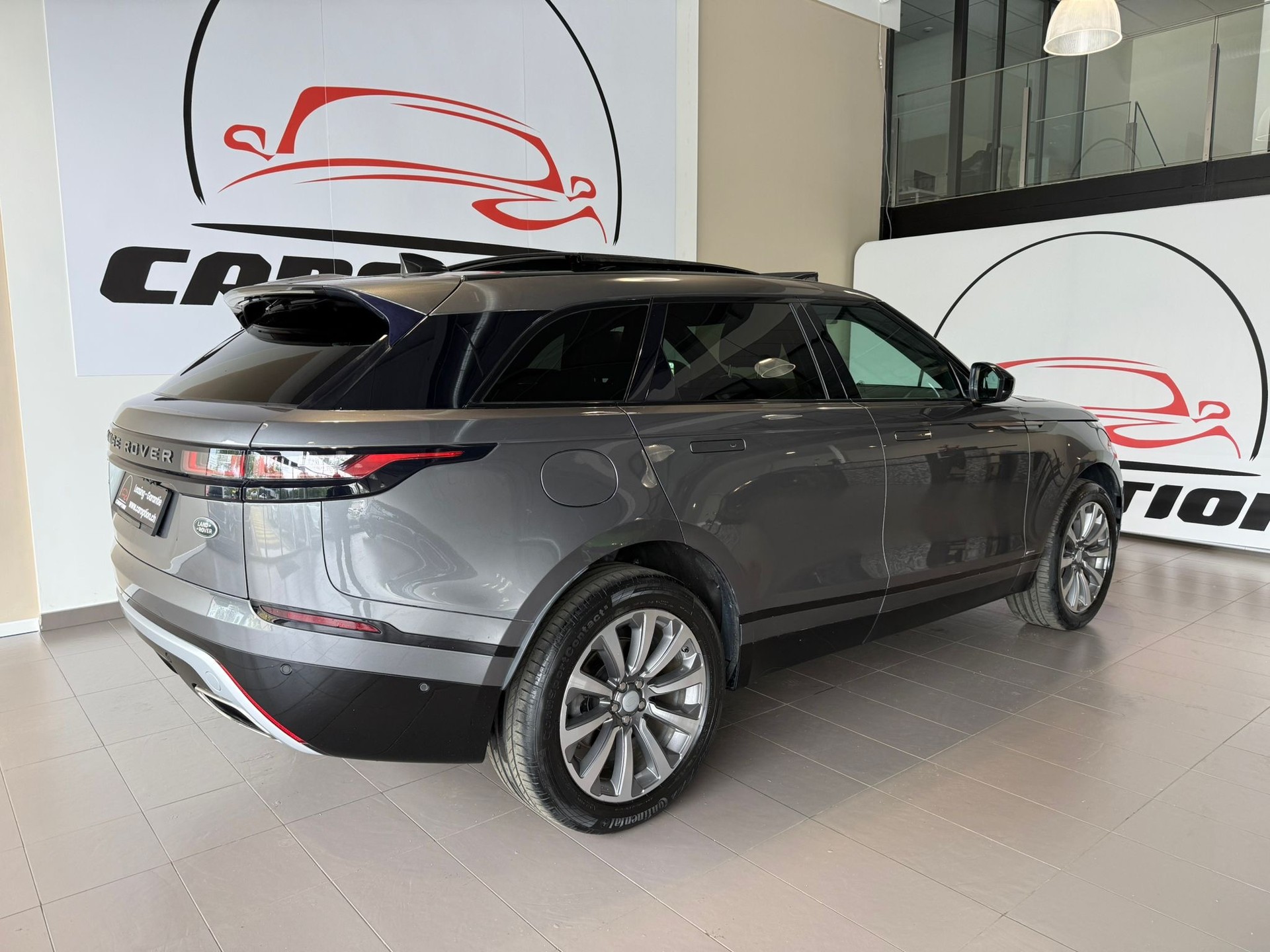 LAND ROVER Range Rover Velar R-Dynamic P 300 Automatic-image-8