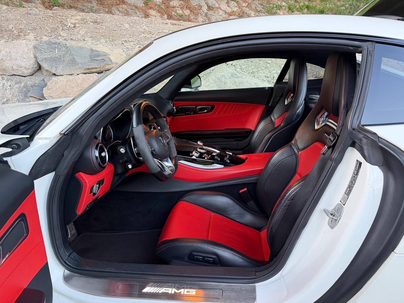 MERCEDES-BENZ AMG GT S Speedshift DCT-image-12