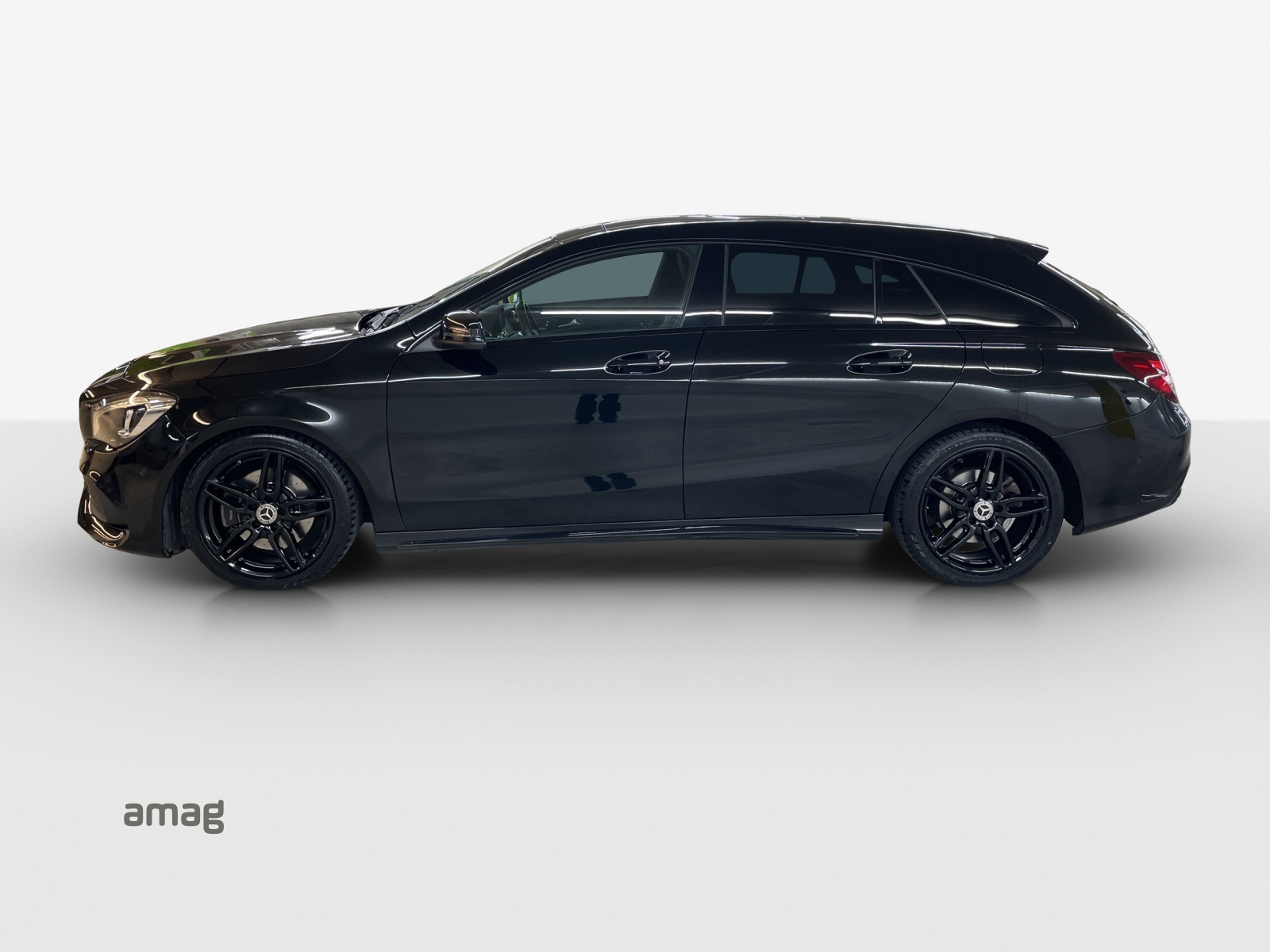 MERCEDES-BENZ CLA Shooting Brake 220 AMG Line 4Matic 7G-DCT-image-1