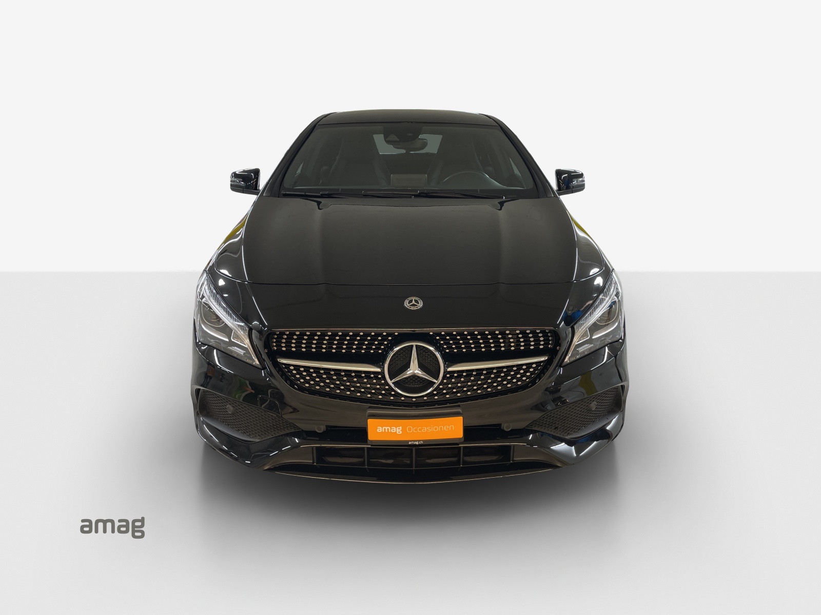 MERCEDES-BENZ CLA Shooting Brake 220 AMG Line 4Matic 7G-DCT-image-6