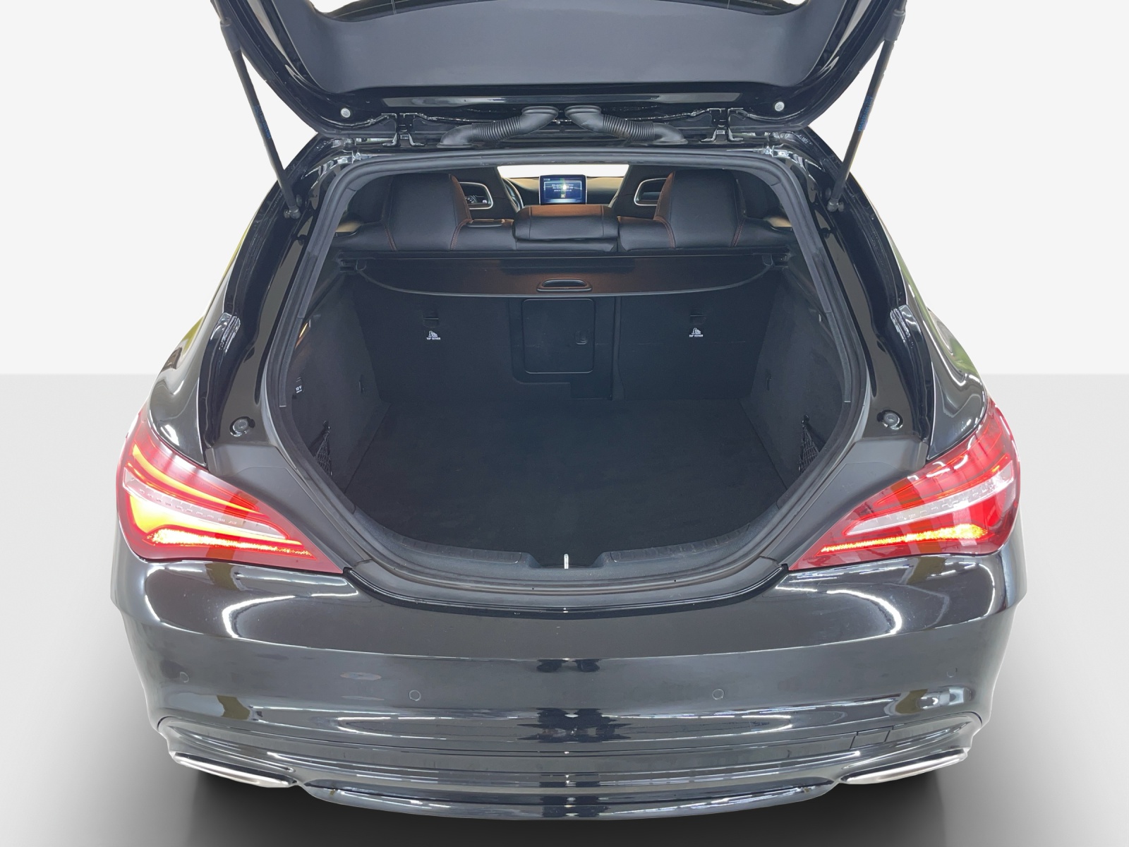 MERCEDES-BENZ CLA Shooting Brake 220 AMG Line 4Matic 7G-DCT-image-12