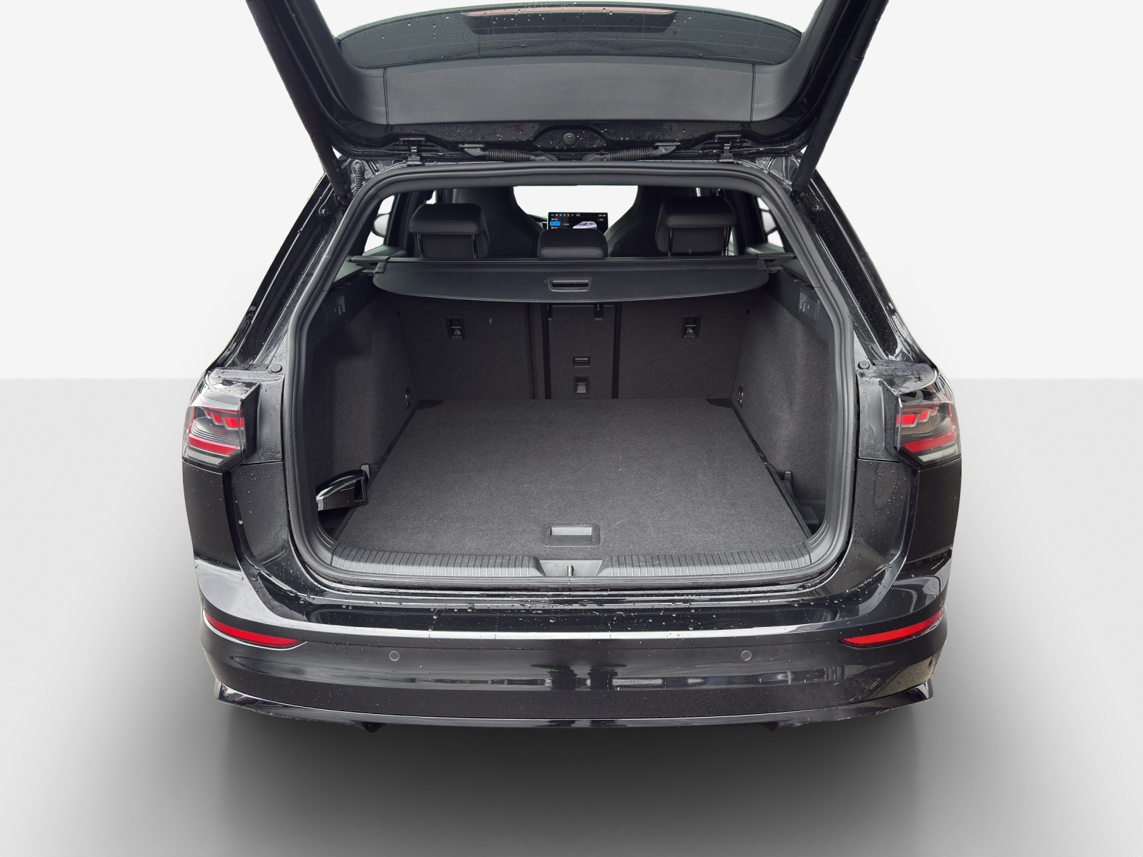 VW Golf Variant 2.0 TSI R-Line DSG 4 Motion-image-12