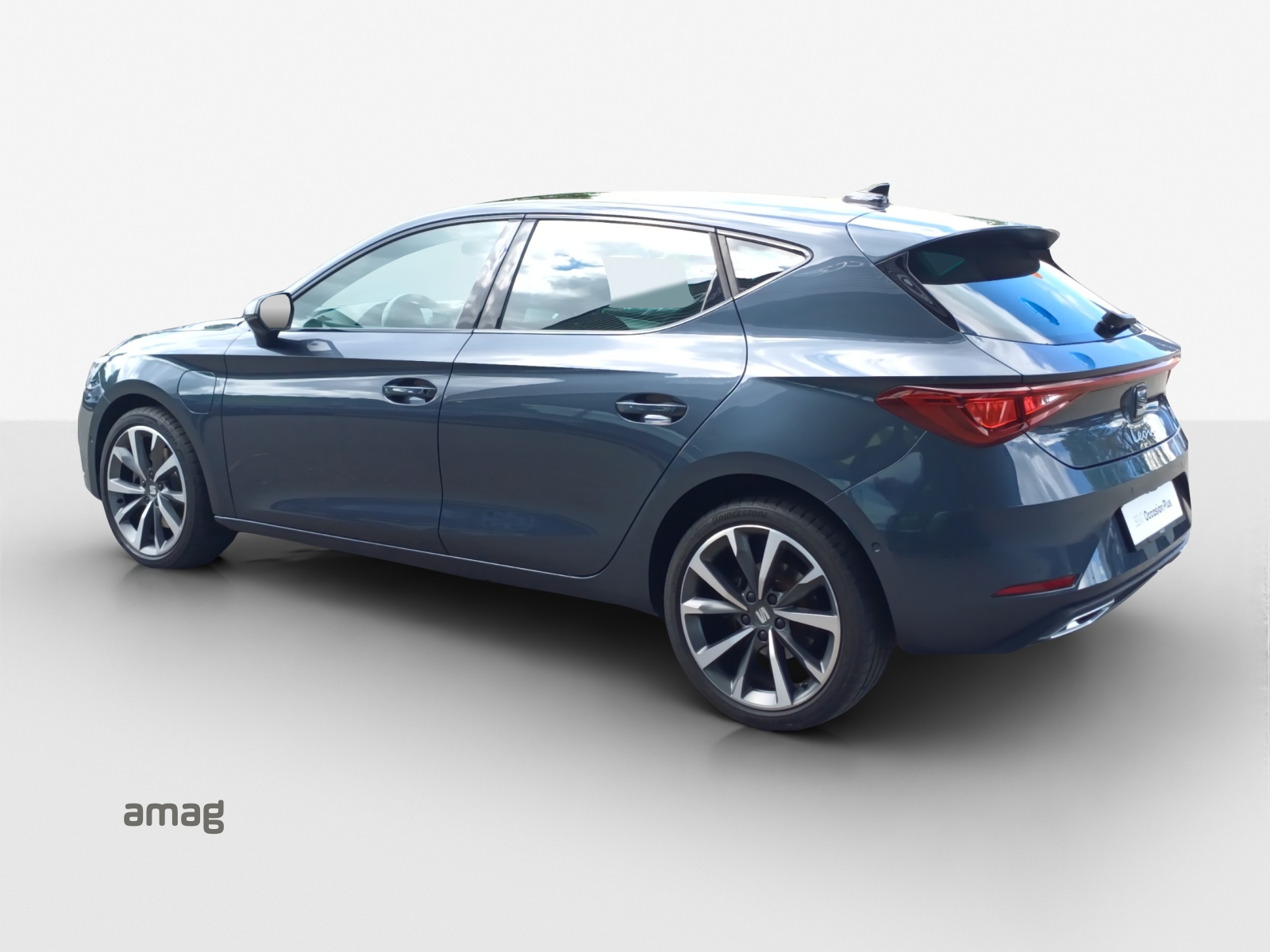 SEAT Leon 1.4 eHybrid pHEV DSG Hola FR-image-2