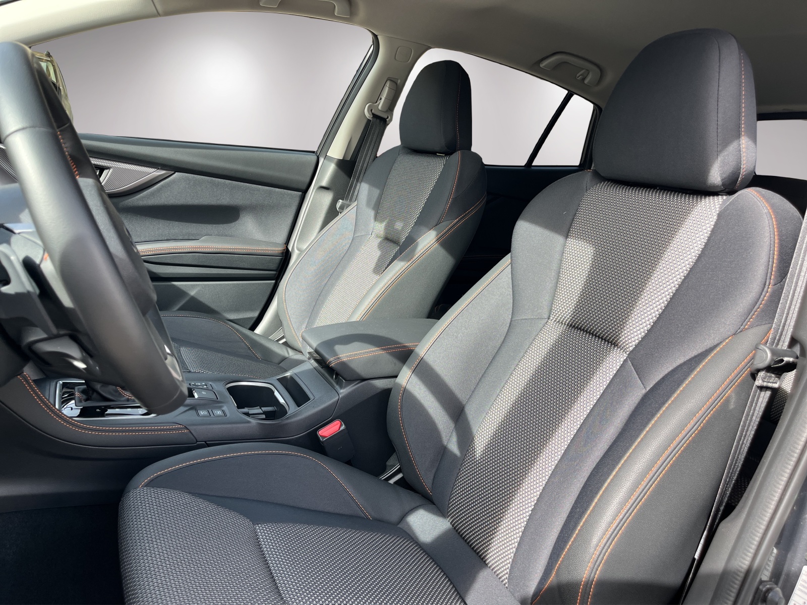 SUBARU XV 2.0i e-Boxer Swiss Plus-image-9
